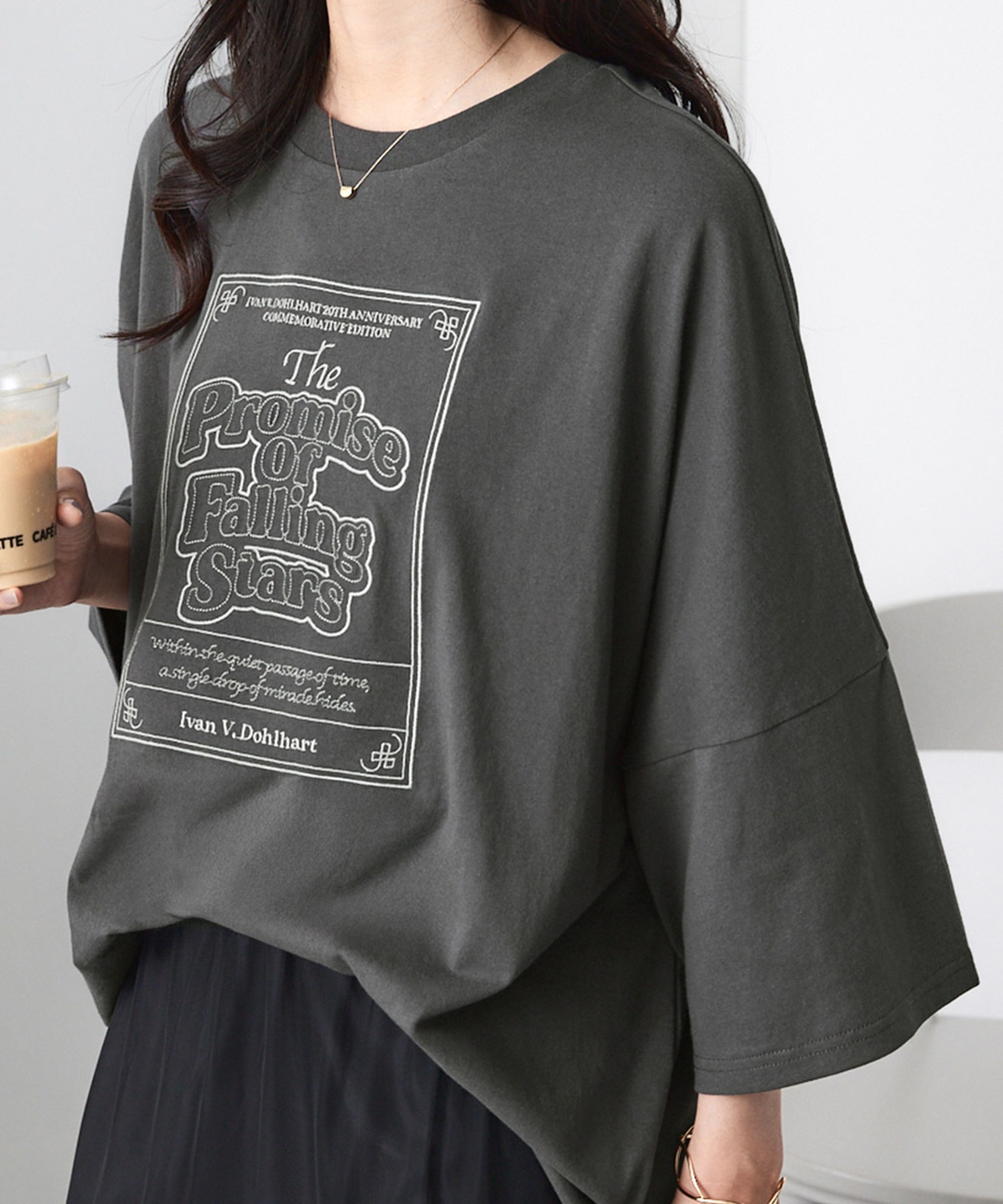 前後2WAY フロントデザイン/バックデザイン グラフィック刺繍