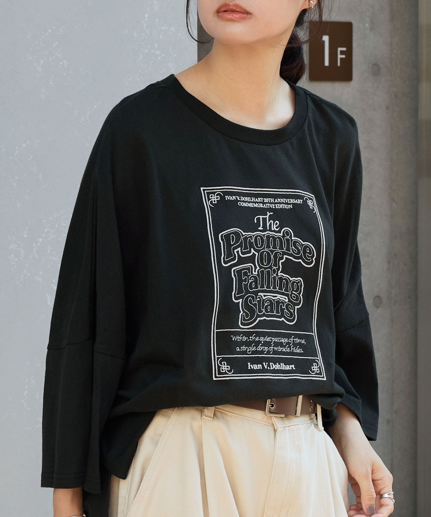 まろ様　オーダー 前後2WAY フロントデザイン/バックデザイン グラフィック刺繍