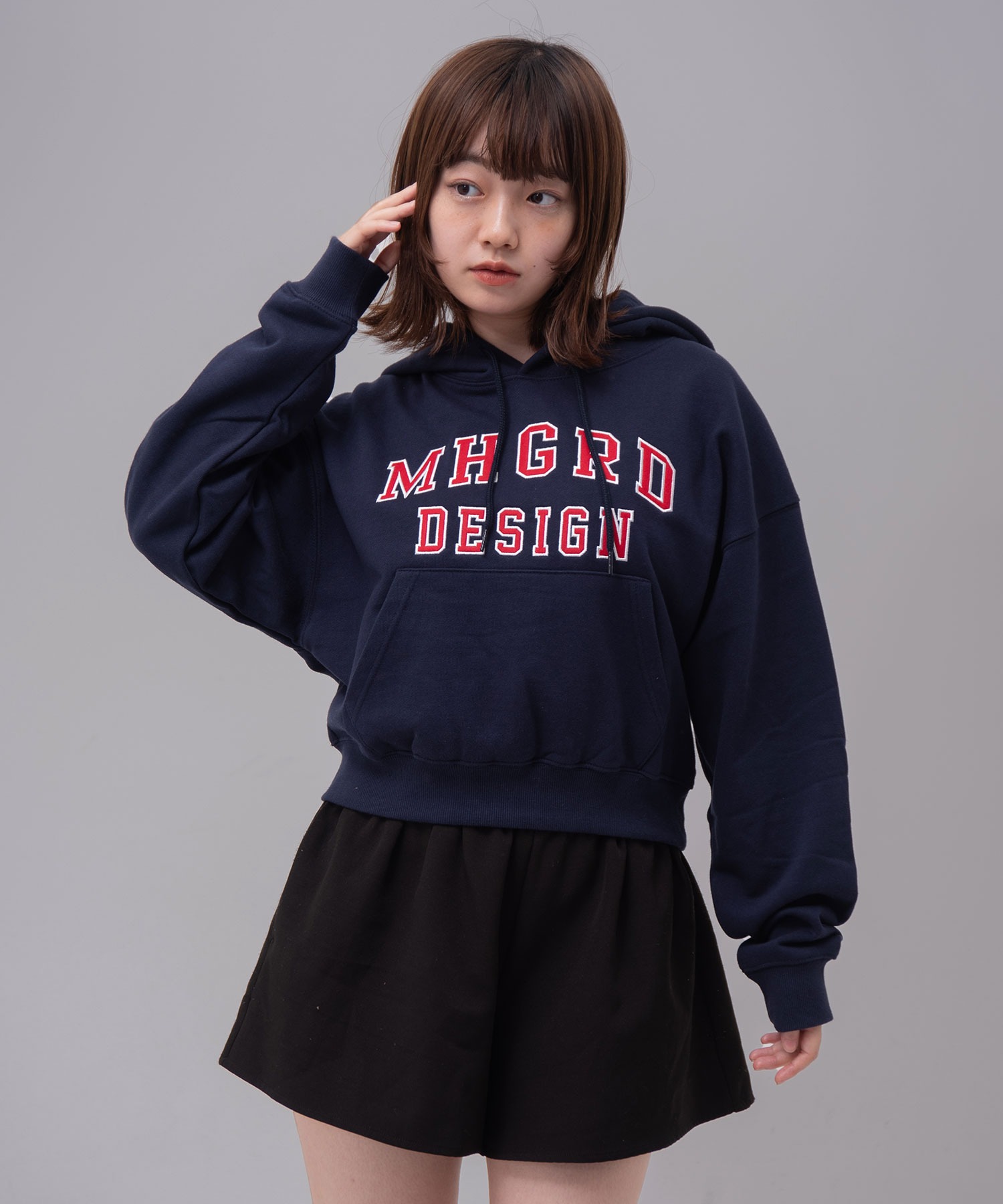 【新品】Kith Davin Cropped Hoodie アイボリー M 新品】Kith Davin Cropped Hoodie アイボリー M - メルカリ