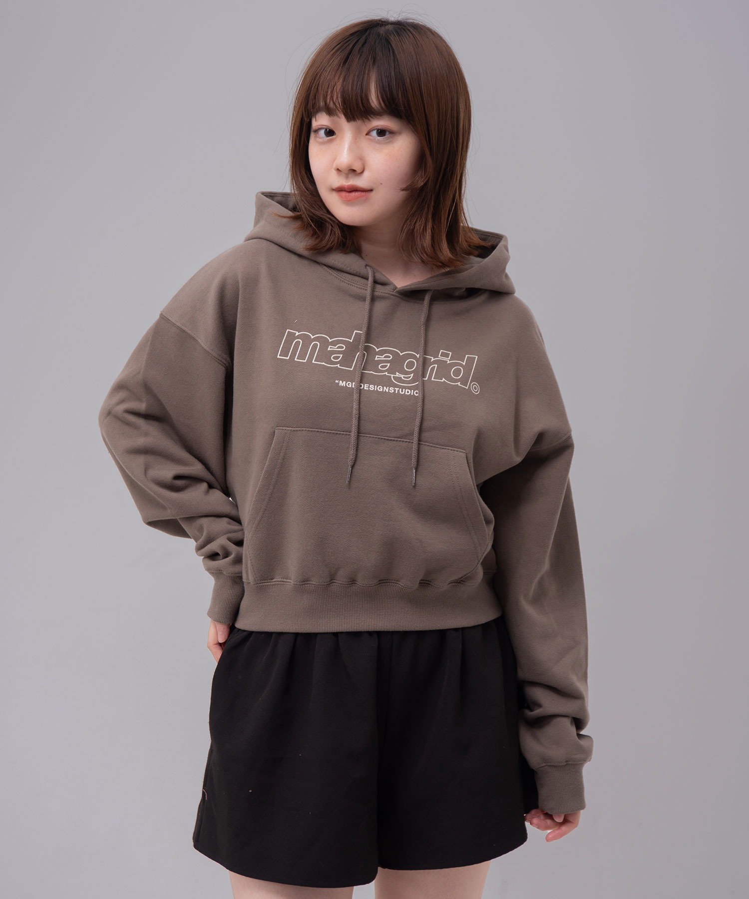[ MAHAGRID]★韓国大人気★ THIRD LOGO HOODIE mahagrid/マハグリッド』 THIRD LOGO CROP HOODIE/サードロゴ