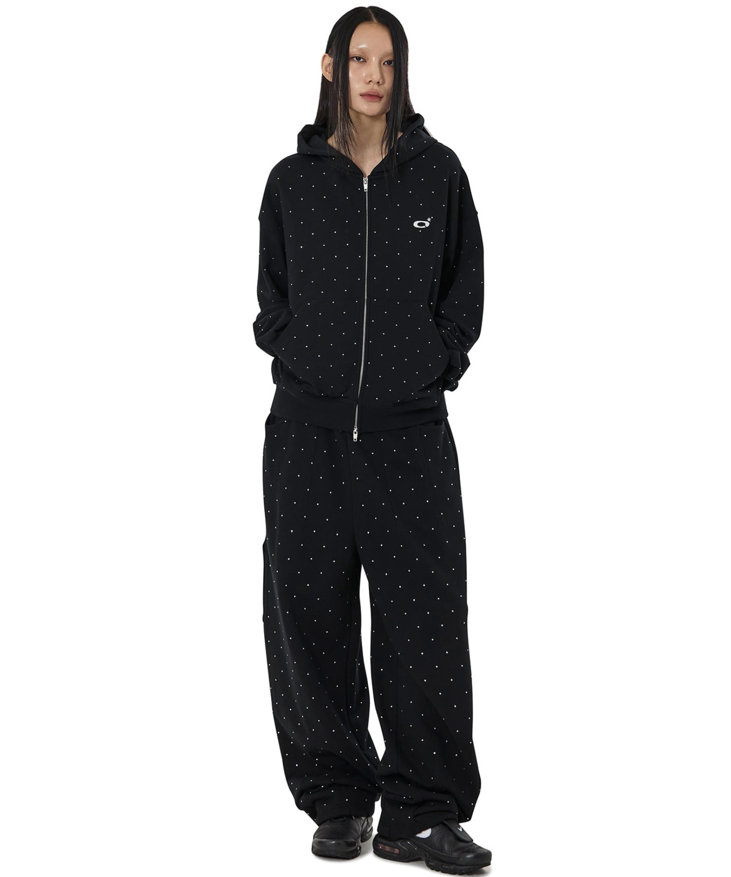 OY/オーワイ』CRYSTAL DOT HOODIE ZIP UP/クリスタルドットジップ