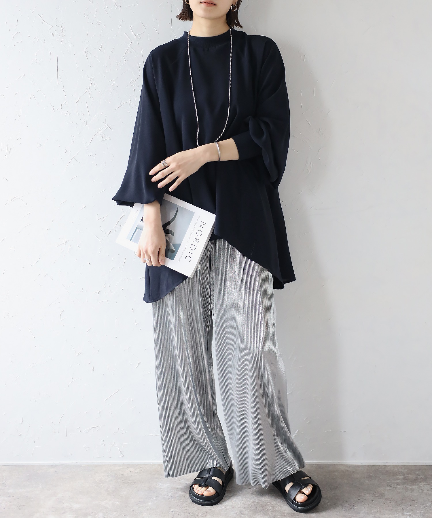 model：H163 着用サイズ：FREE