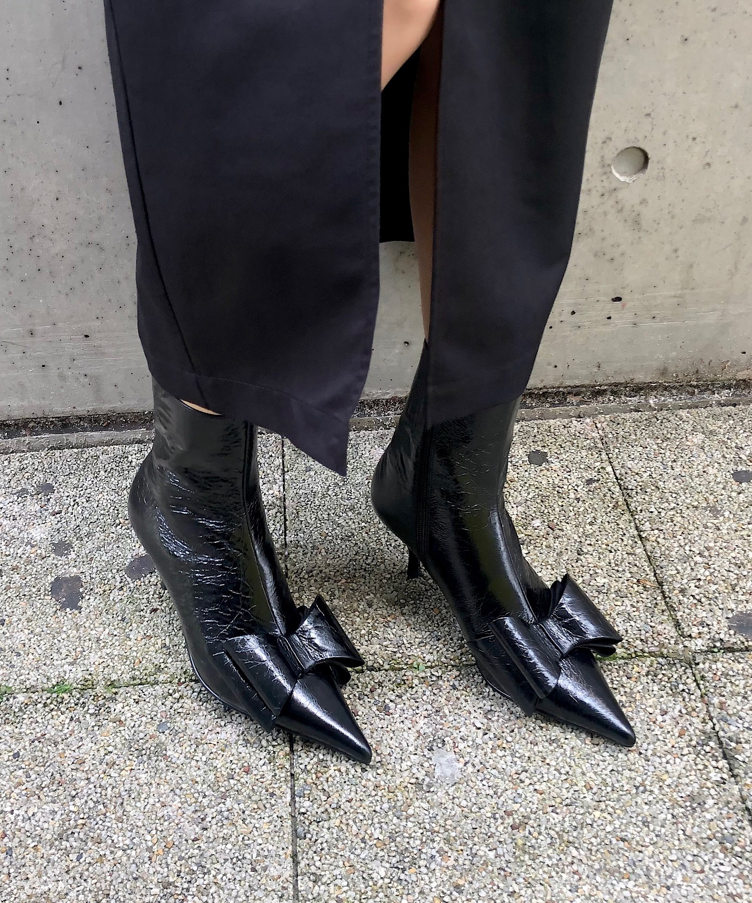 ポインテッドトゥ リボンデザインブーツ Jeffrey Campbell│Jeffrey 