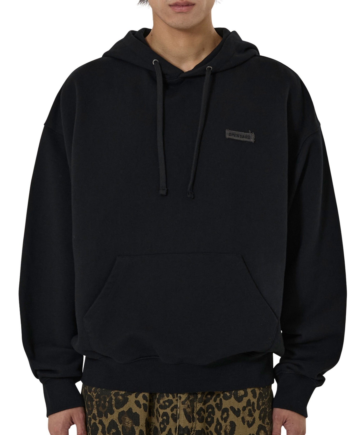 OY/オーワイ』CUTOUT PATCH HOODIE/カットアウトパッチプルオーバー