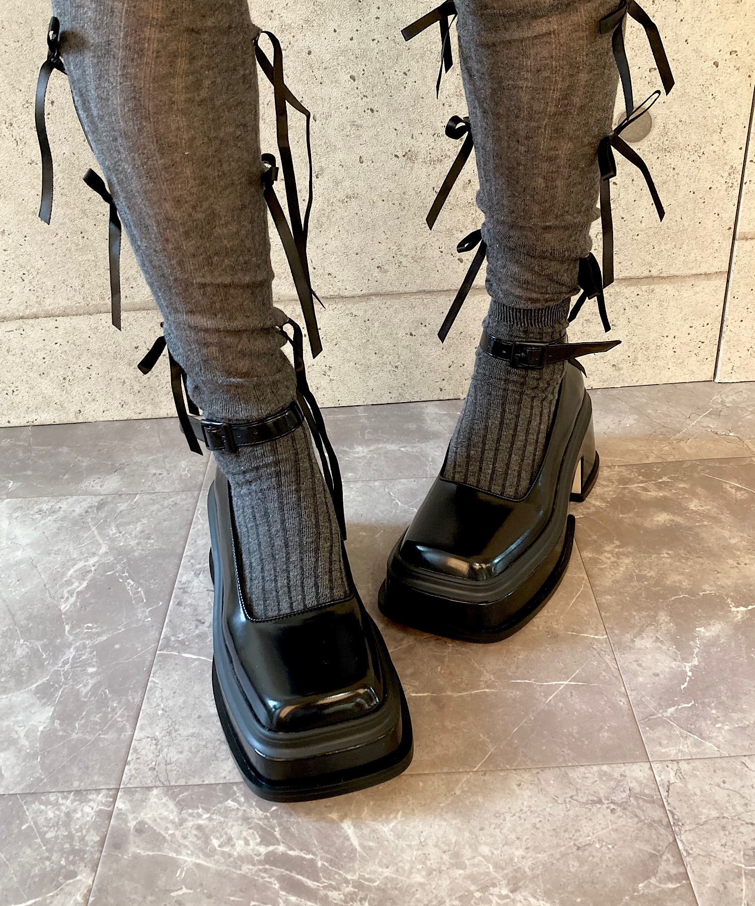 【美品】jeffrey campbell 厚底ワンストラップパンプス 厚底ワンストラップパンプス Jeffrey Campbell│Jeffrey