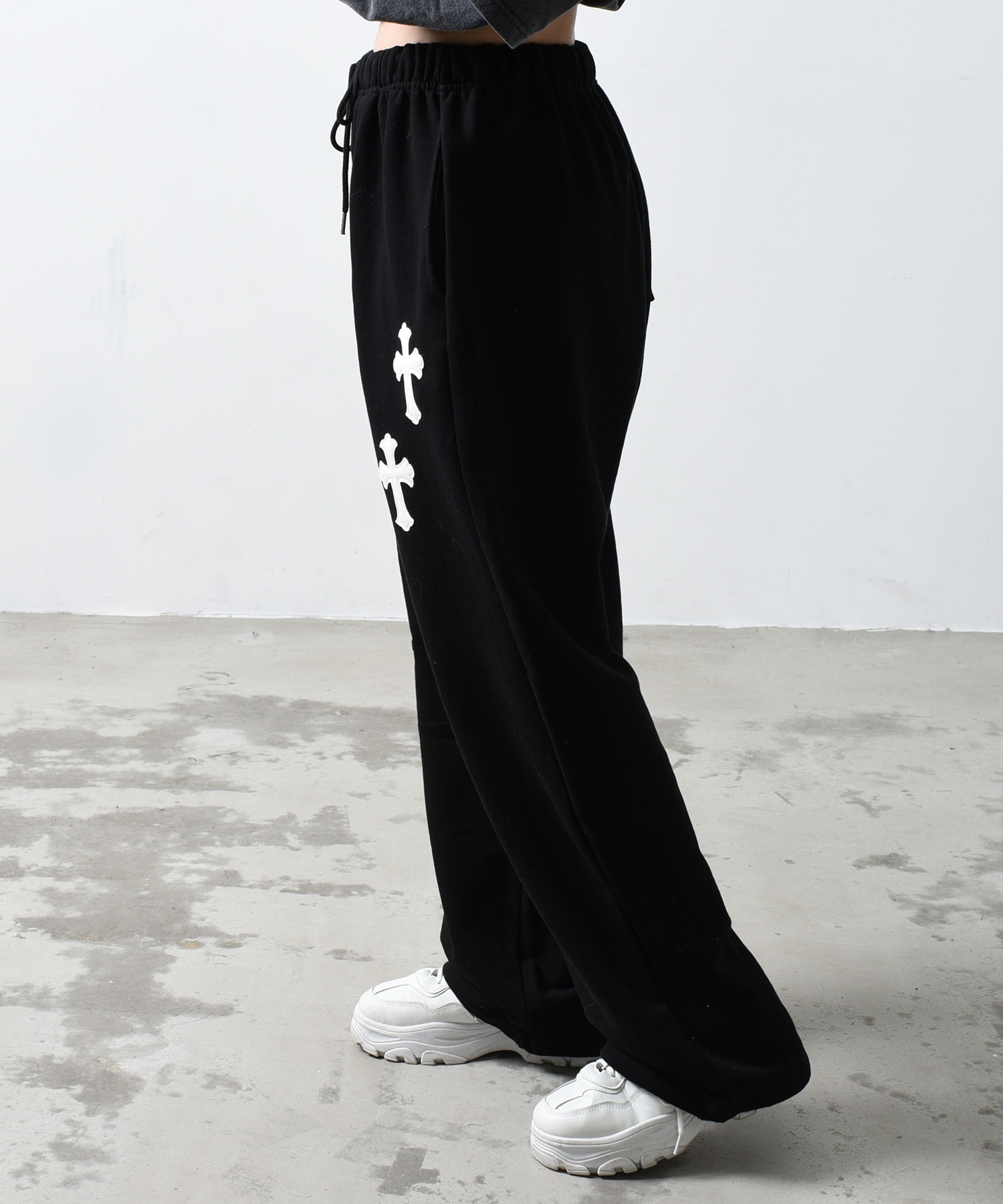 KMRii ケムリ 上質 スウェット ボンテージ カーゴパンツ ブラック 黒 KMRii/ケムリ/Sweat Wide Cargo Pants | ROYAL FLASH（ロイヤル