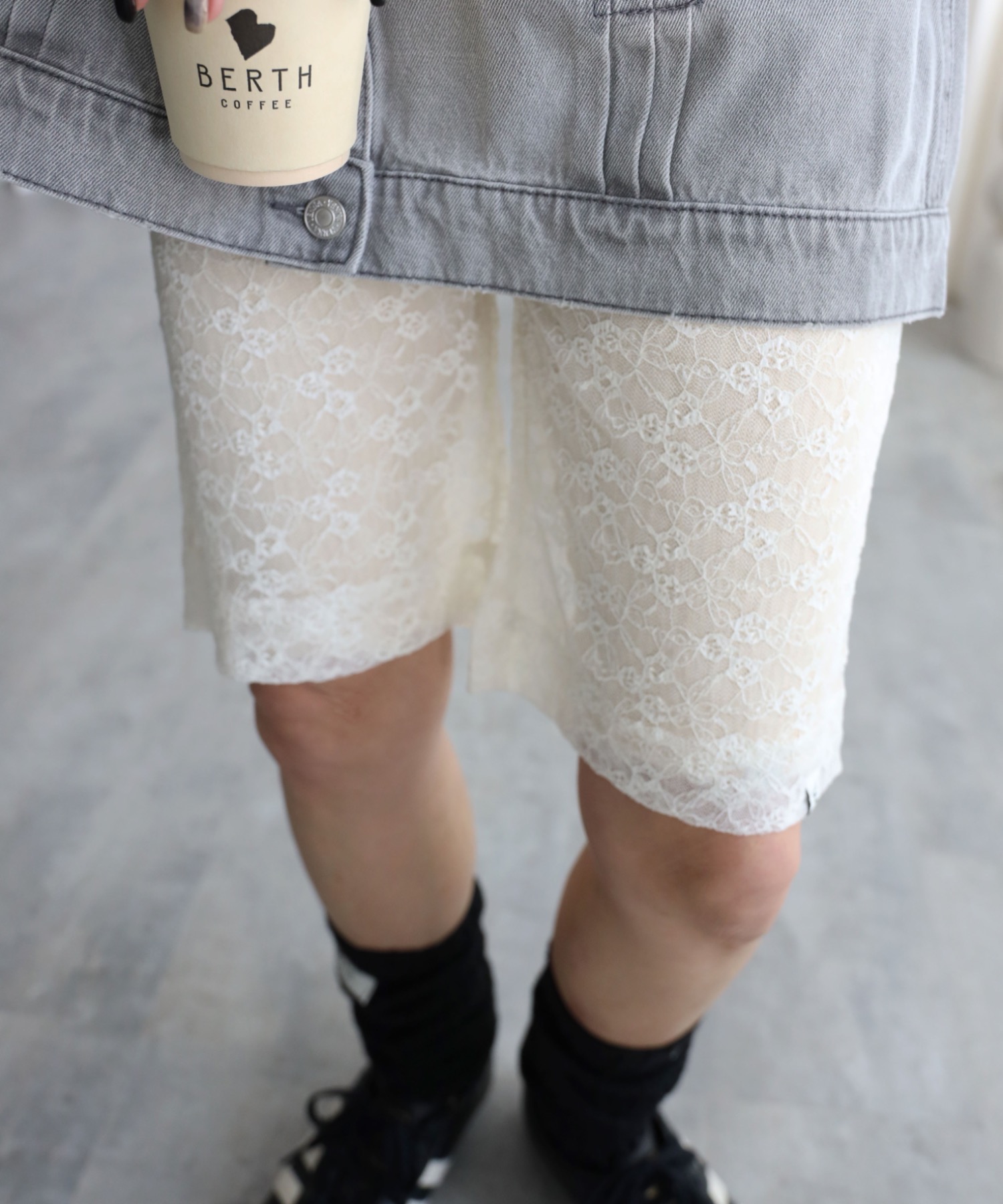 model：155cm. 着用サイズ：FREE
素材：レース
