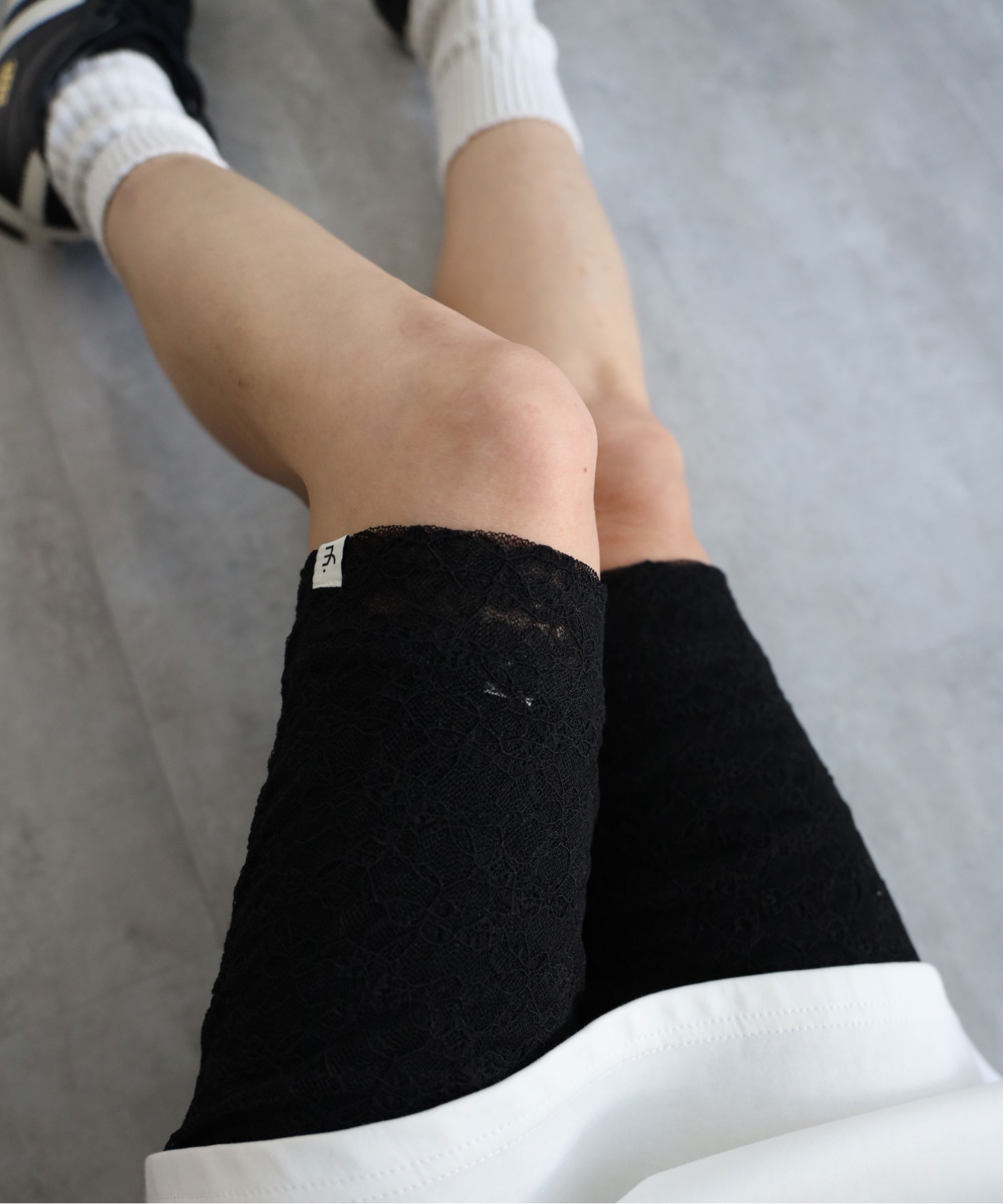 model：155cm. 着用サイズ：FREE
素材：レース