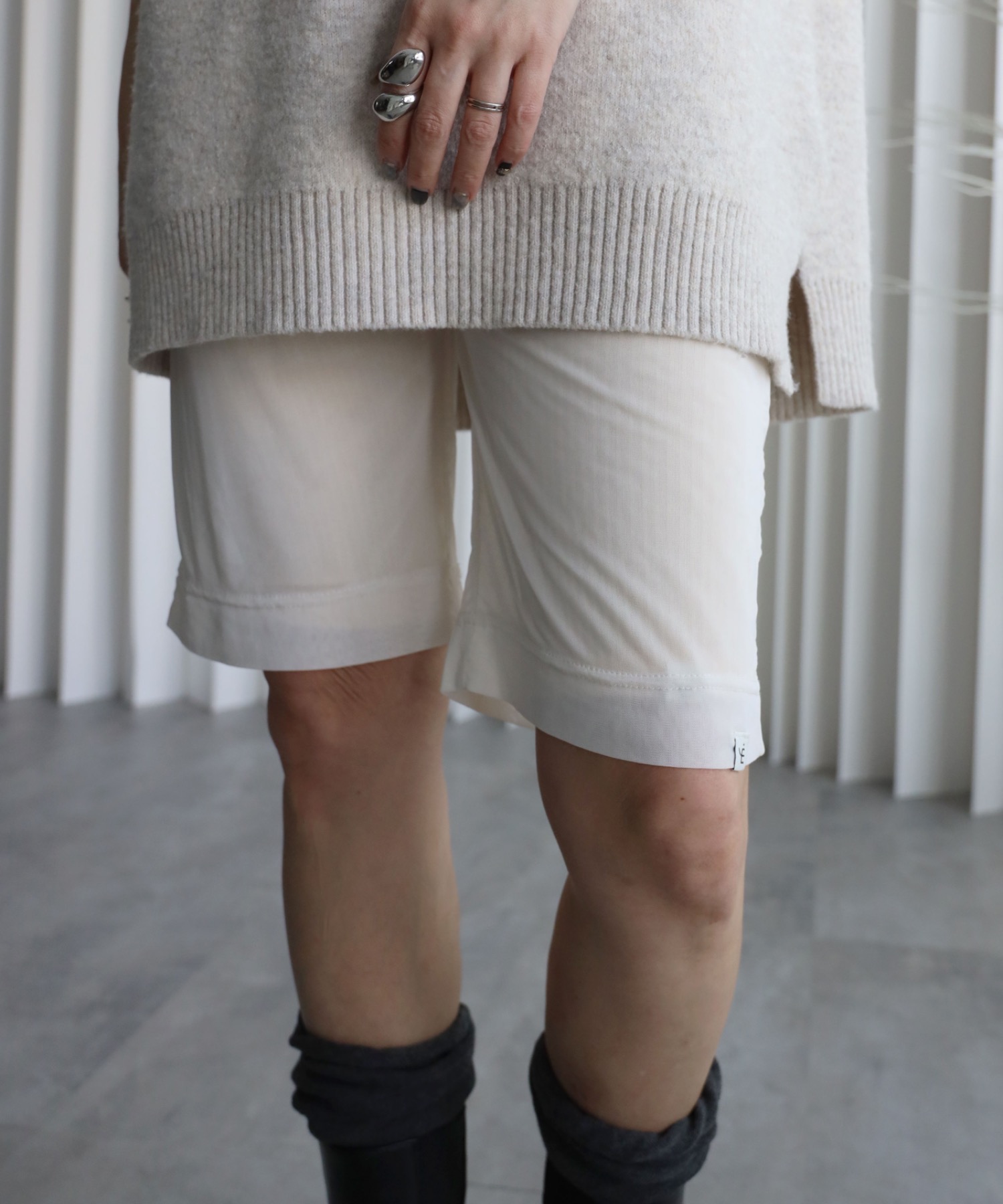 model：155cm. 着用サイズ：FREE
素材：チュール