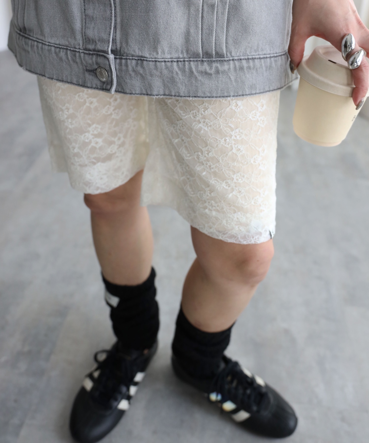 model：155cm. 着用サイズ：FREE
素材：レース