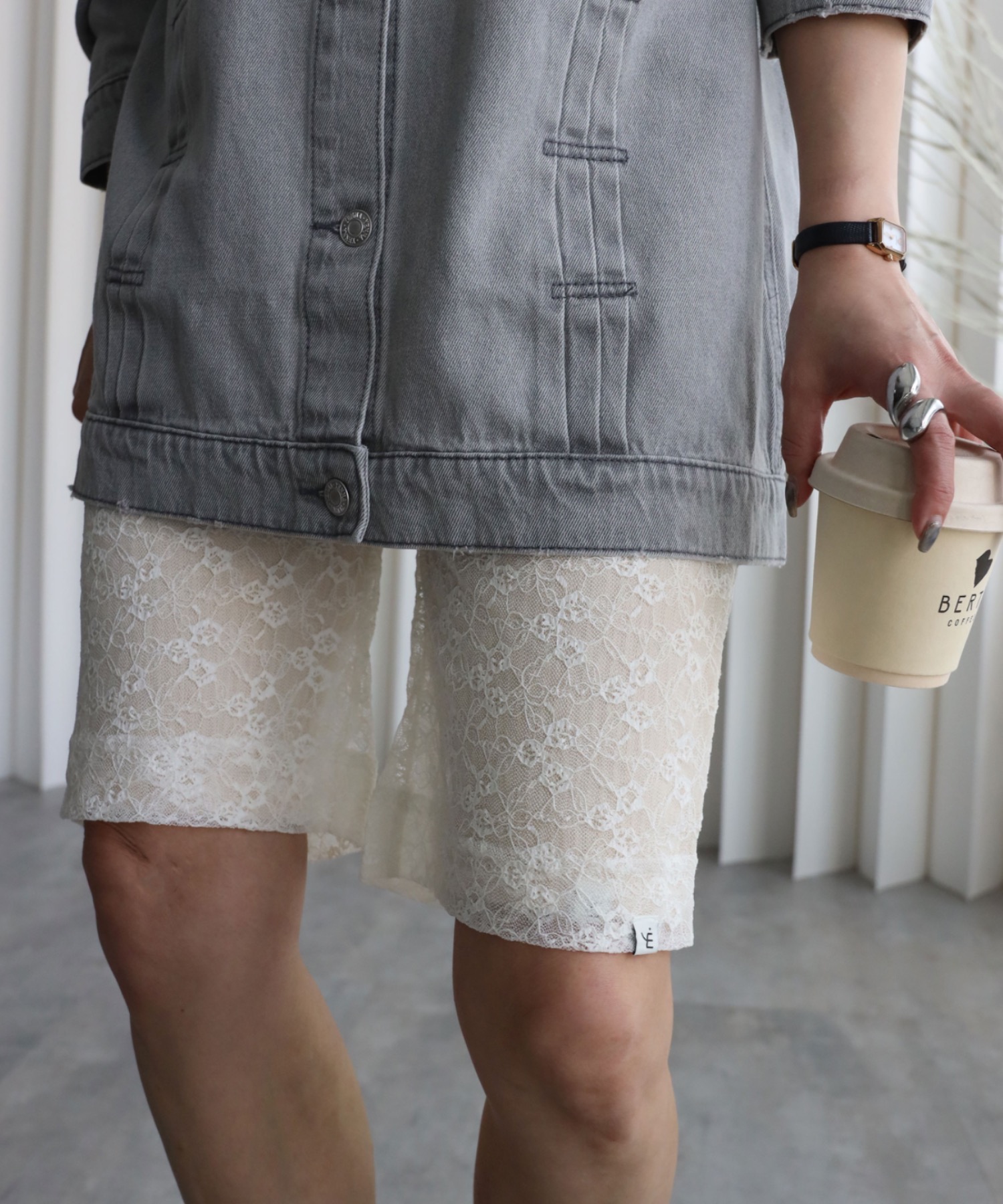 model：155cm. 着用サイズ：FREE
素材：レース