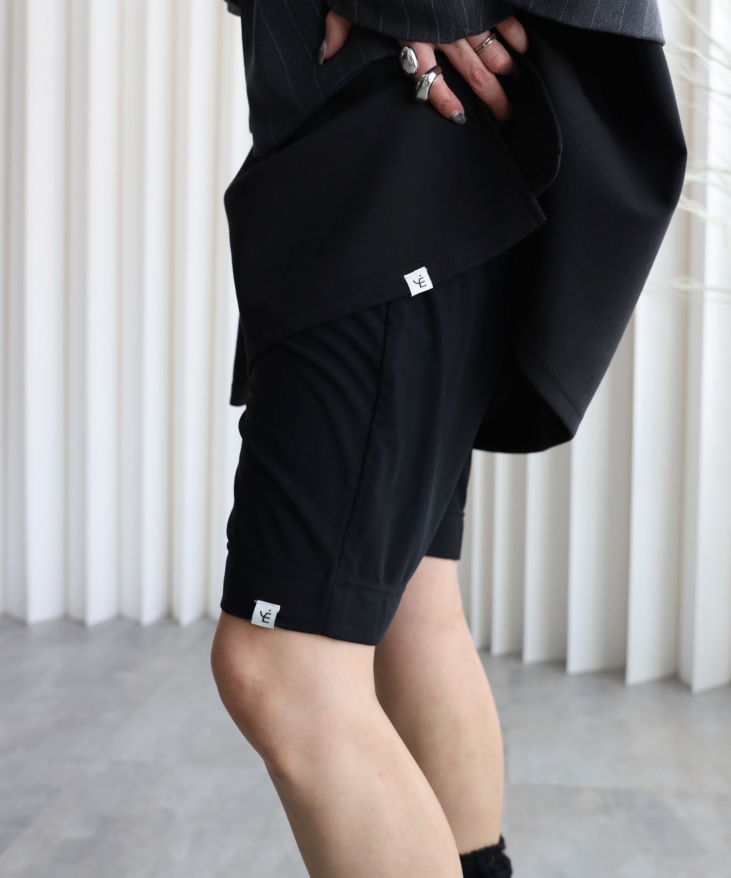 model：155cm. 着用サイズ：FREE
素材：チュール
