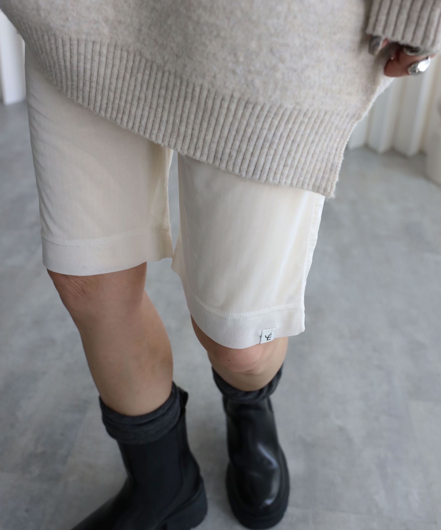 model：155cm. 着用サイズ：FREE
素材：チュール