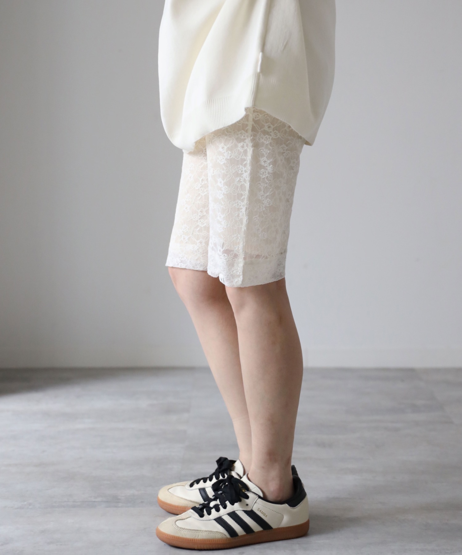 model：155cm. 着用サイズ：FREE
素材：レース