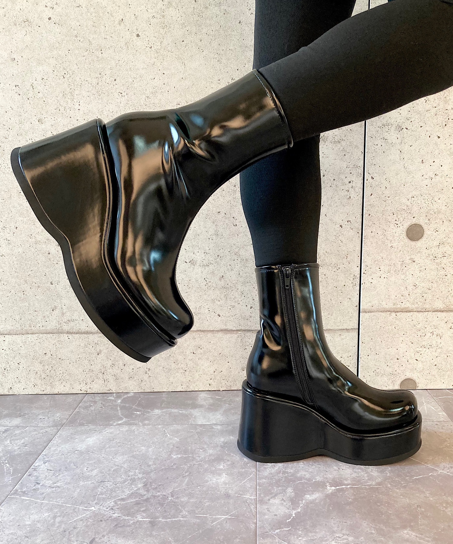 jeffrey campbell 販売 ブーツ