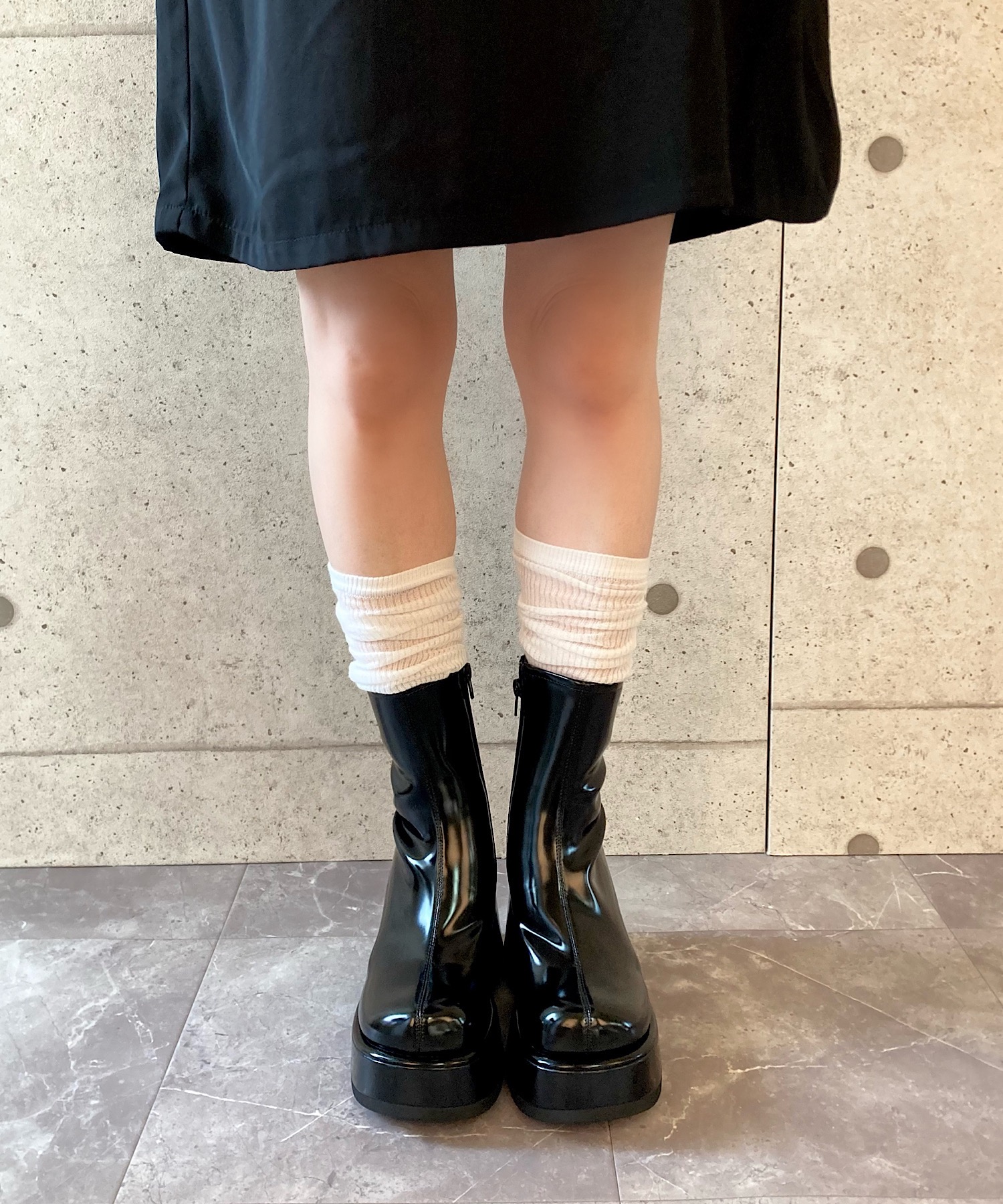 【ほぼ新品】ジェフリーキャンベル パール チェーン ショートブーツ 黒 23.0 JEFFREY CAMPBELL - 【ほぼ新品】ジェフリーキャンベル パール