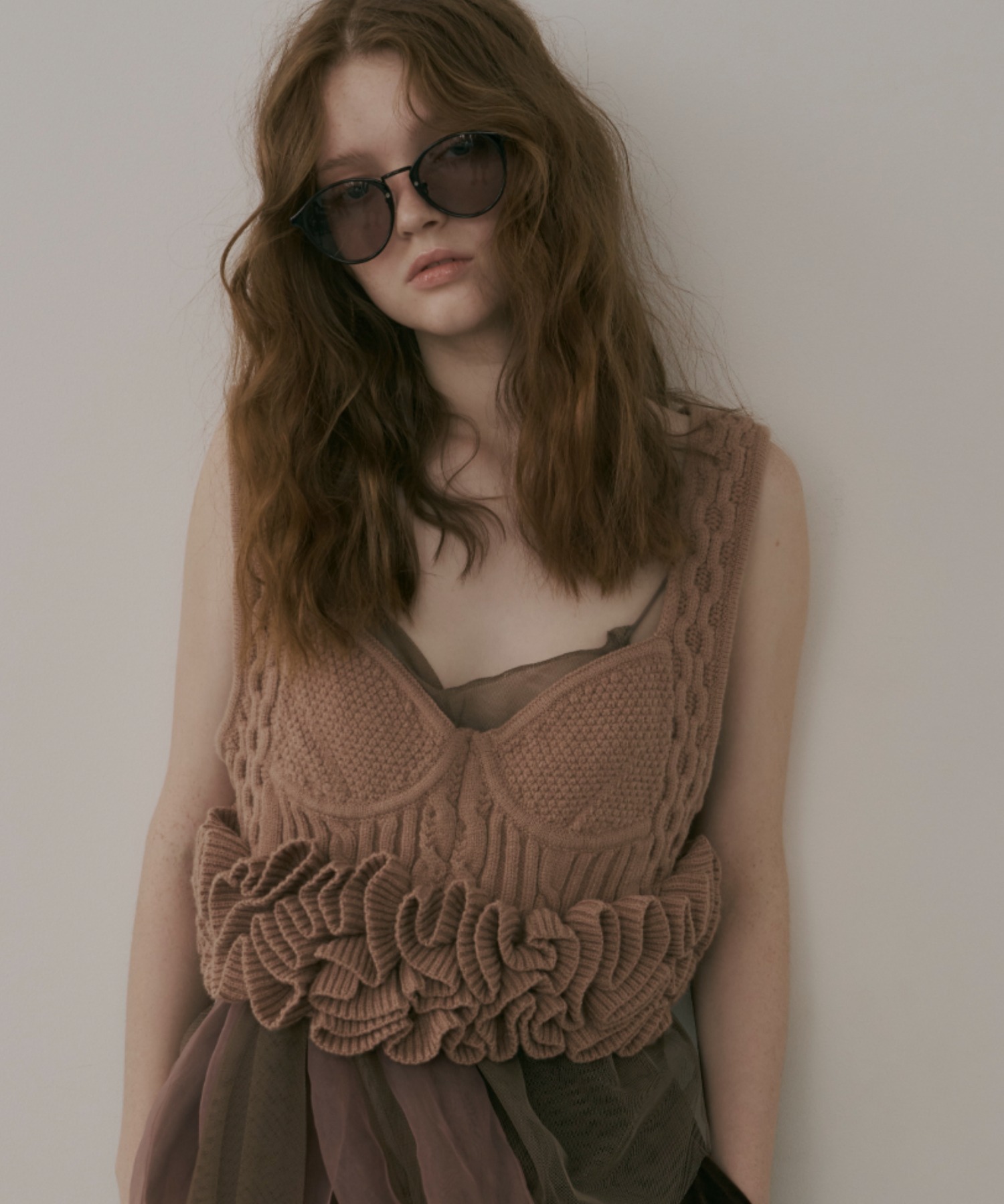 注文 ニッティングパターンボリュームフリルニットビスチェ