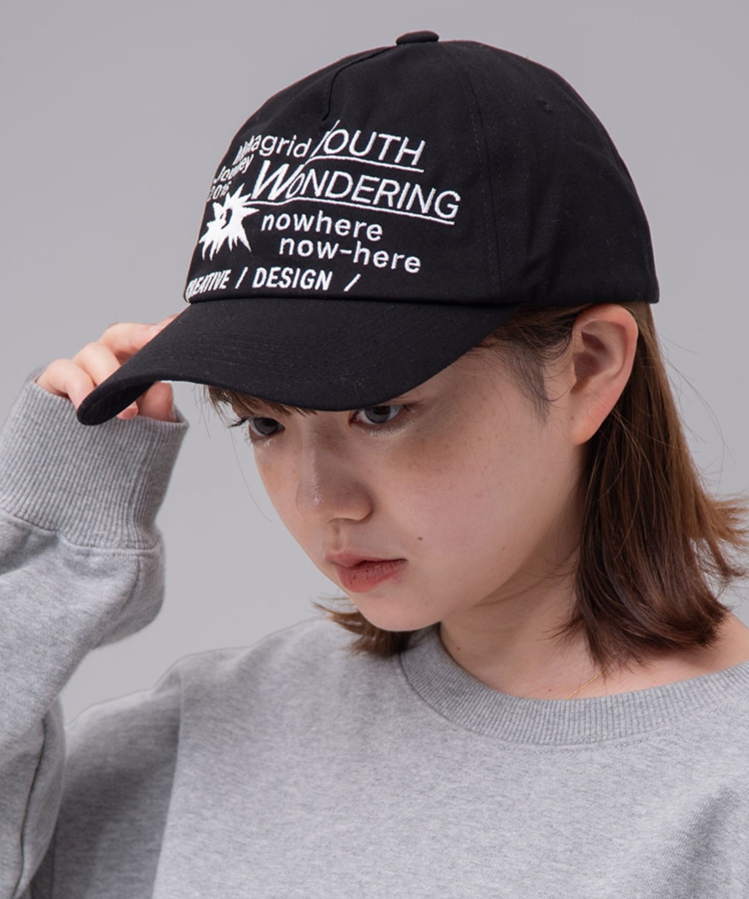mahagrid/マハグリッド』 GOTHIC TYPO CAP/ゴシックタイポキャップ