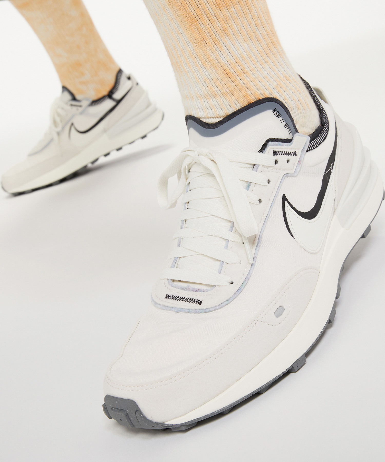 NIKEナイキ ワッフル ワン Waffle SE Shoes メンズシューズ One Nike Men's