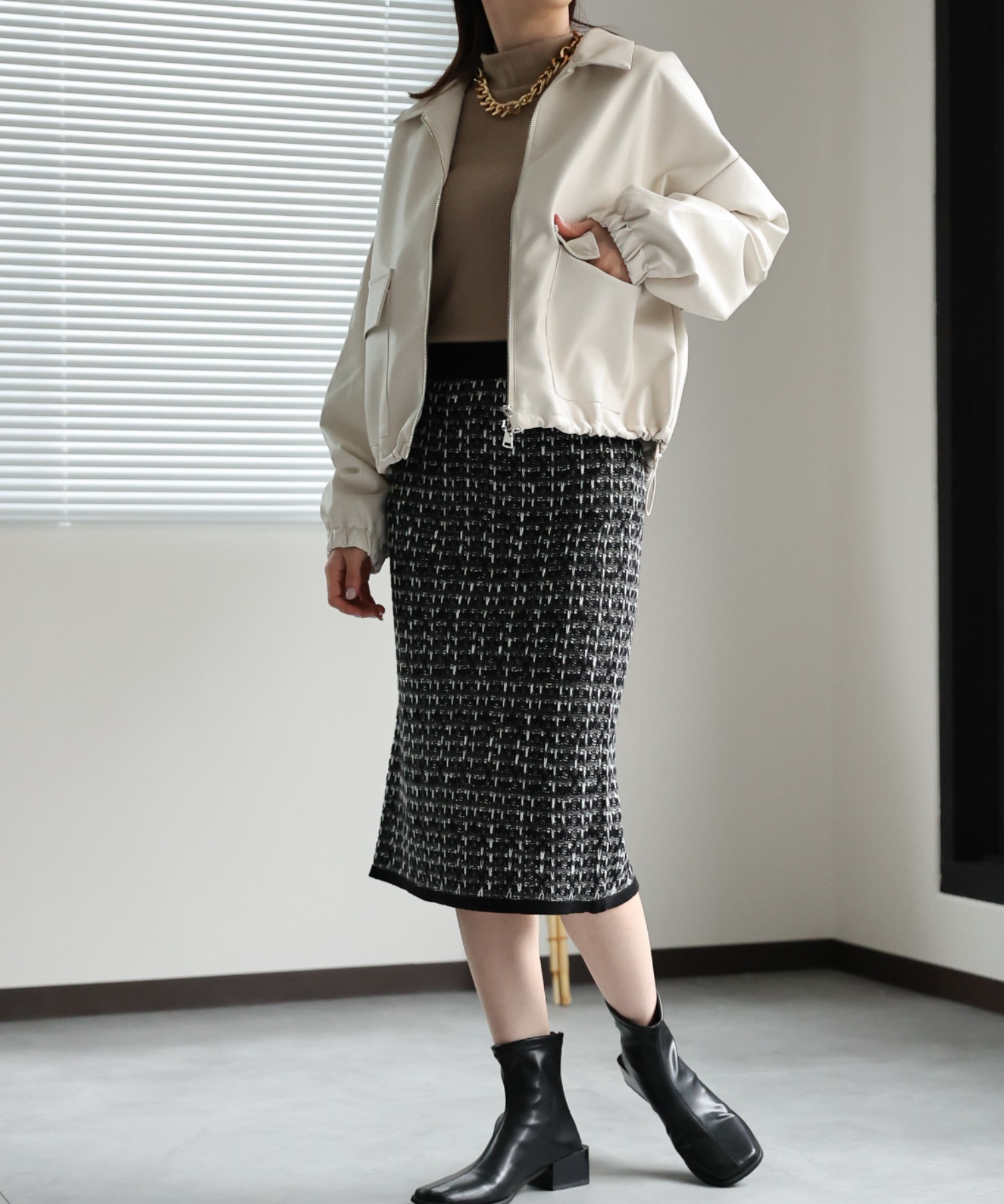model：162cm 着用サイズ：F