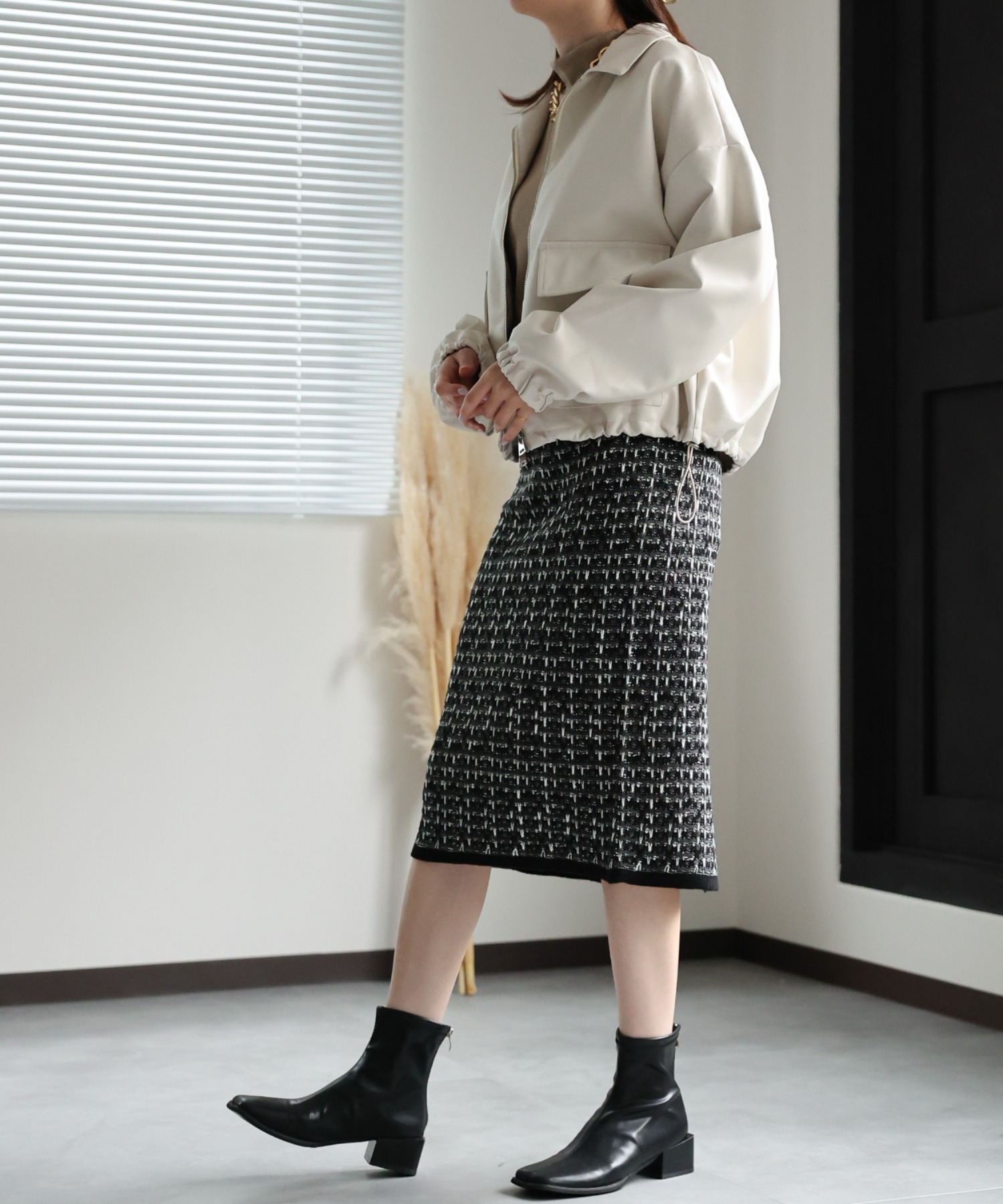 model：162cm 着用サイズ：F