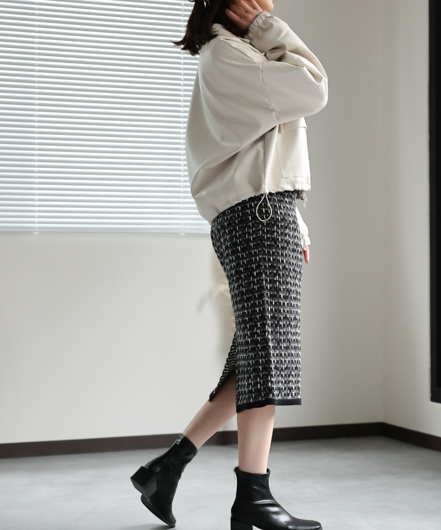 model：162cm 着用サイズ：F
