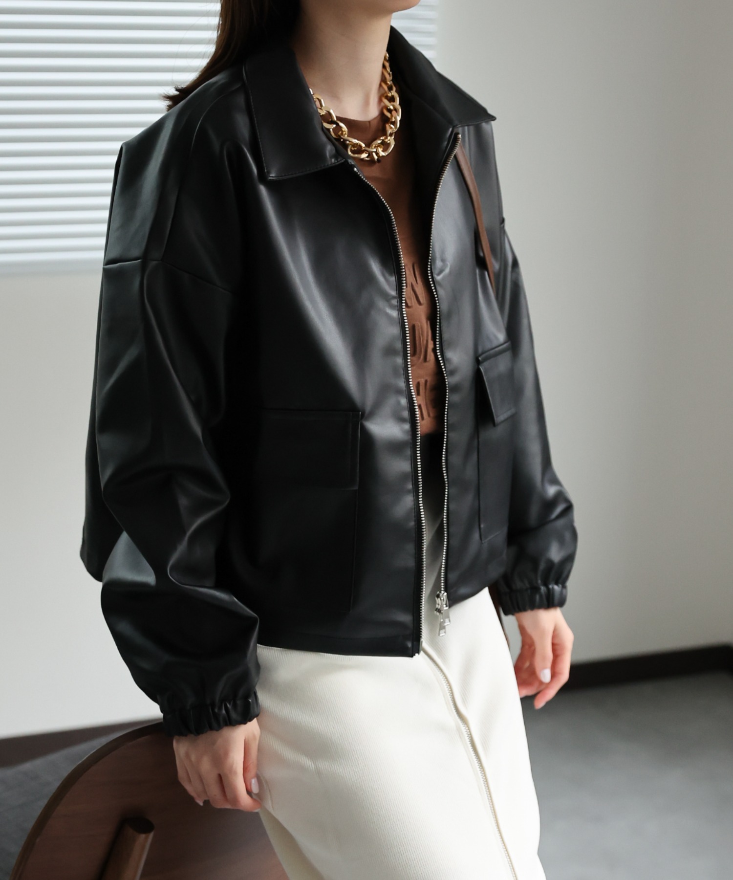 model：162cm 着用サイズ：F