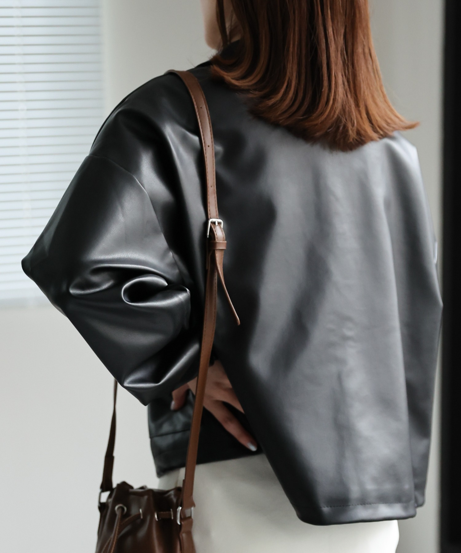 model：162cm 着用サイズ：F