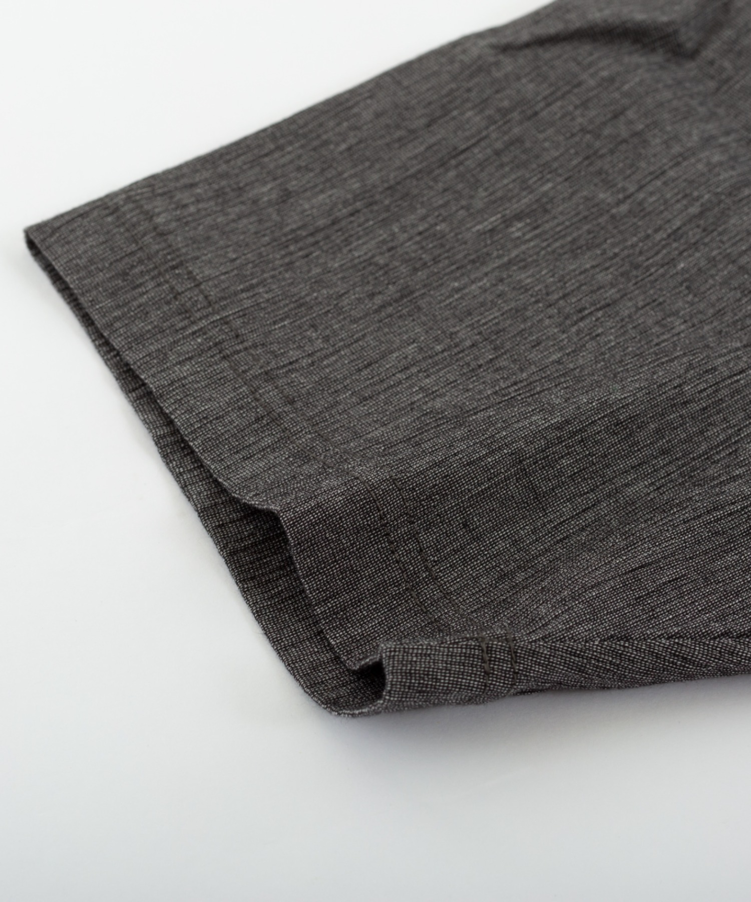 【DAKS】ハウスチェッククレープ　半袖ヘンリーネックトップス