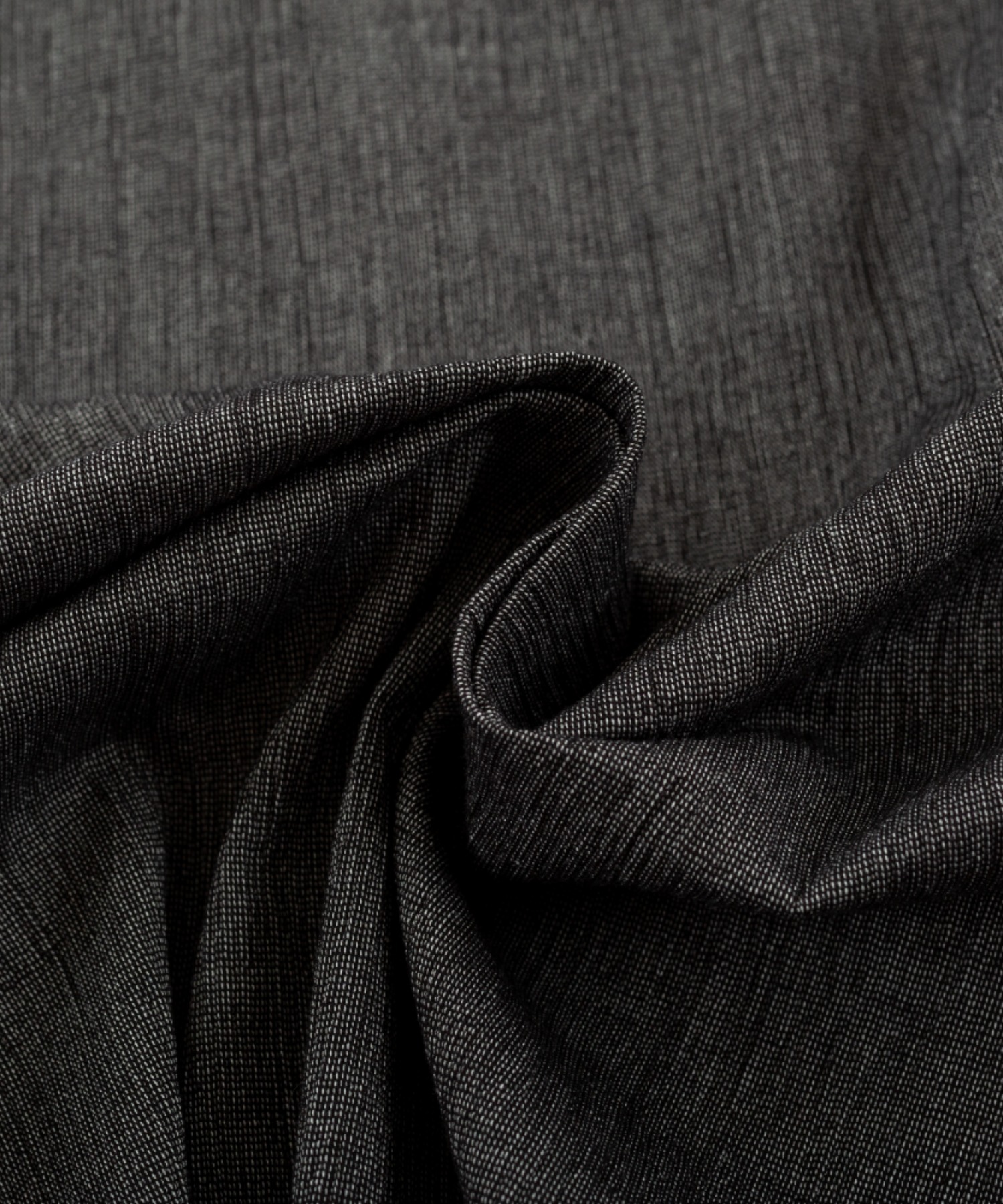 【DAKS】ハウスチェッククレープ　半袖ヘンリーネックトップス