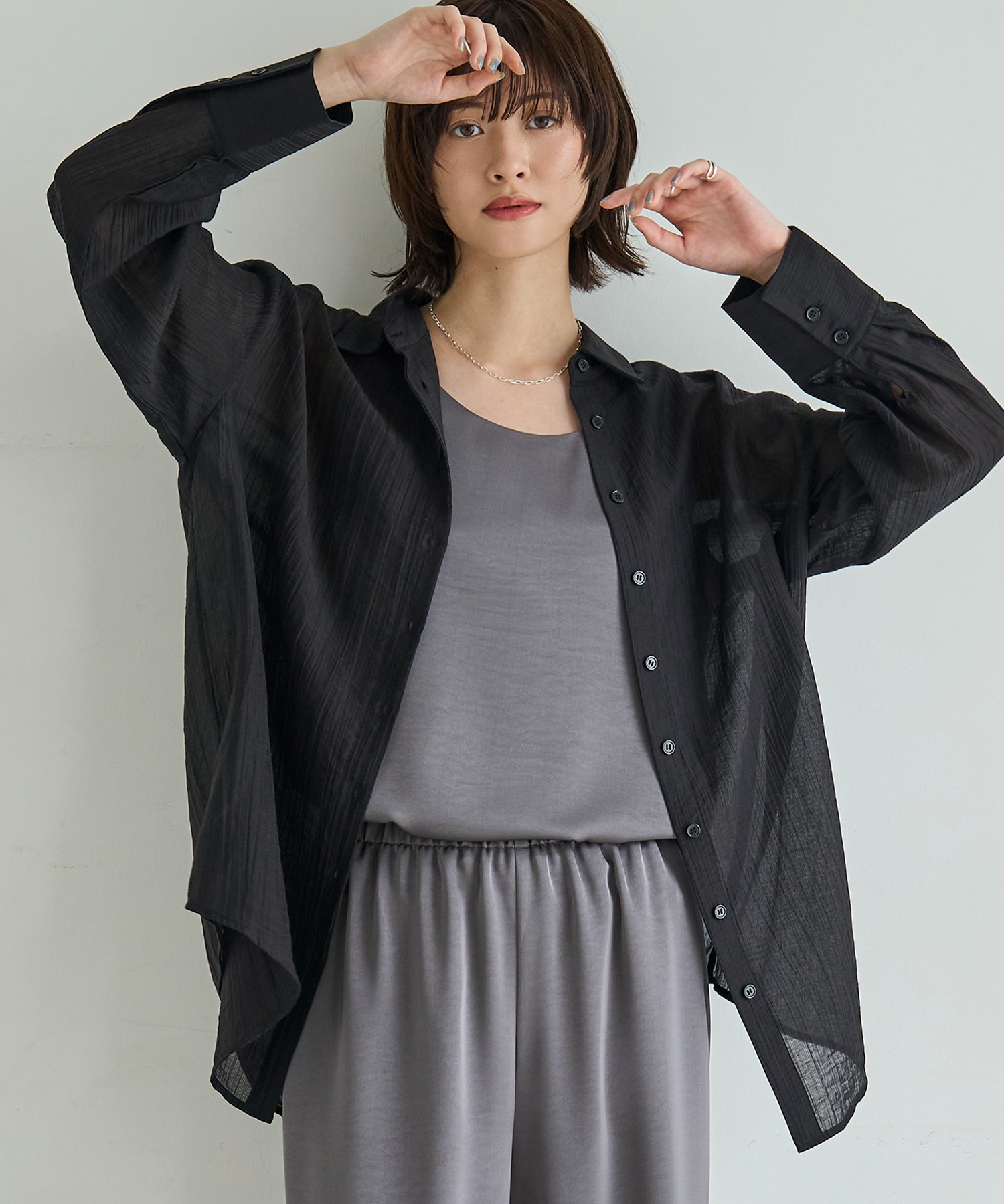 model：H166　着用サイズ：F