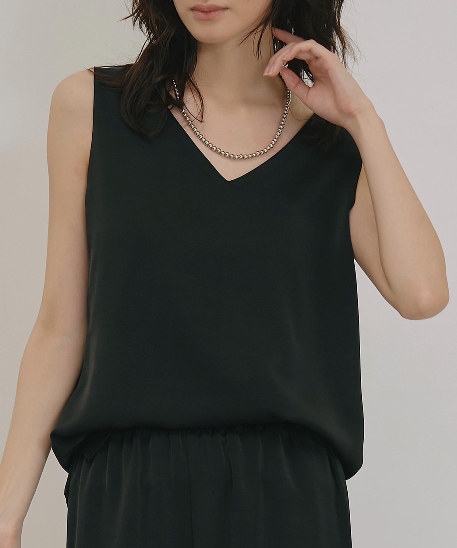 model：H166　着用サイズ：F
