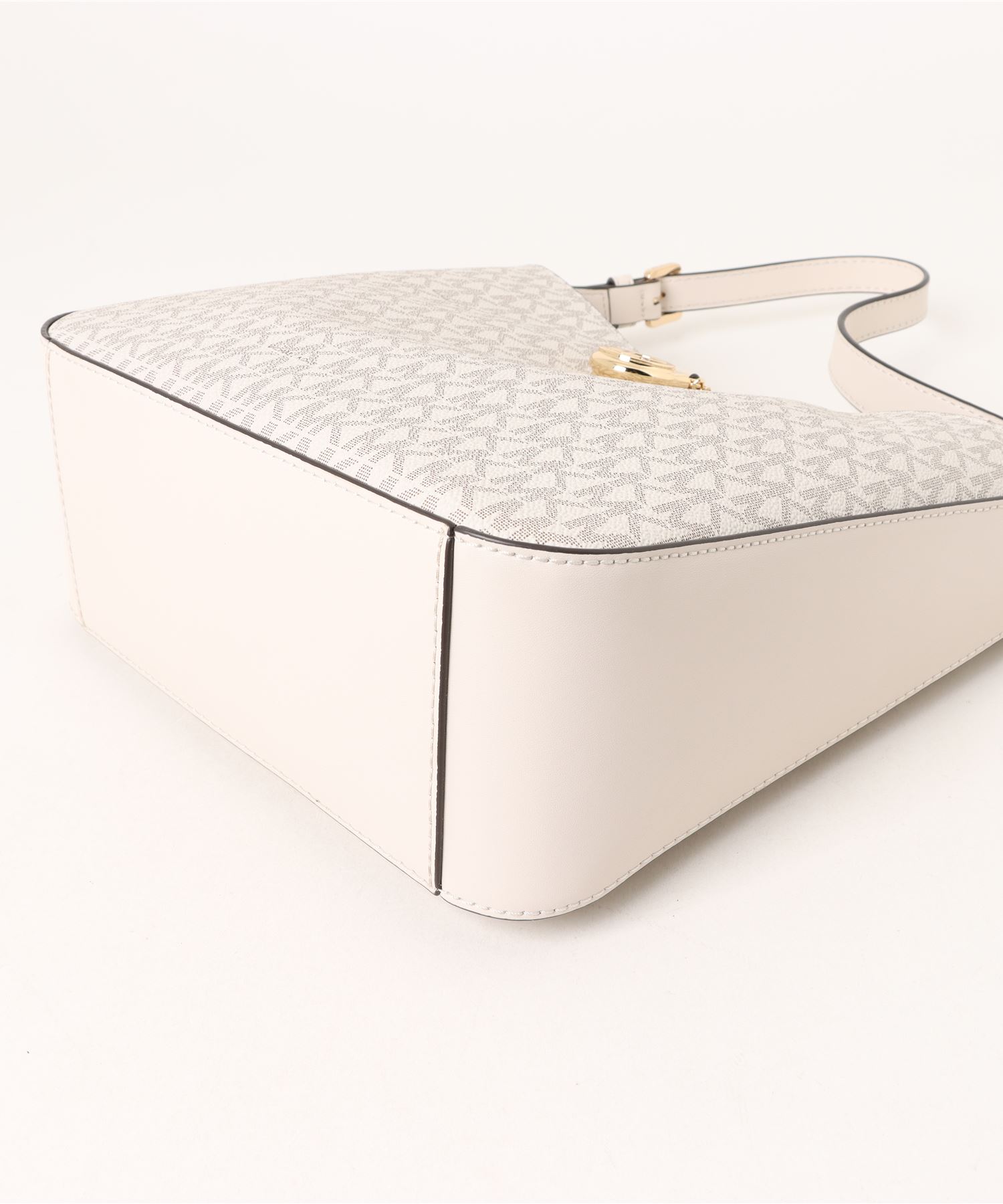 LYRA バケット ショルダー スモール - MKシグネチャー