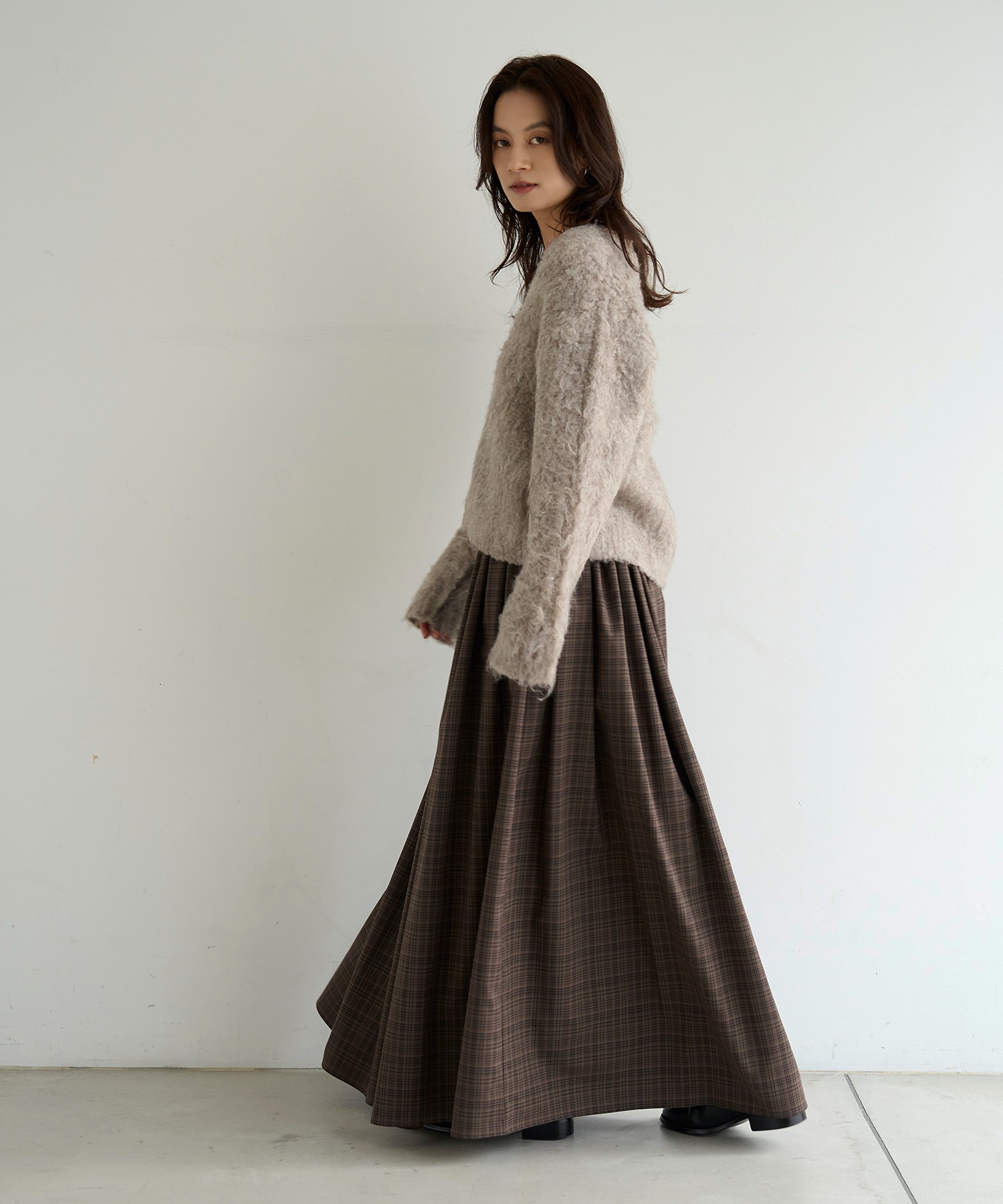 model：H165　着用サイズ：F