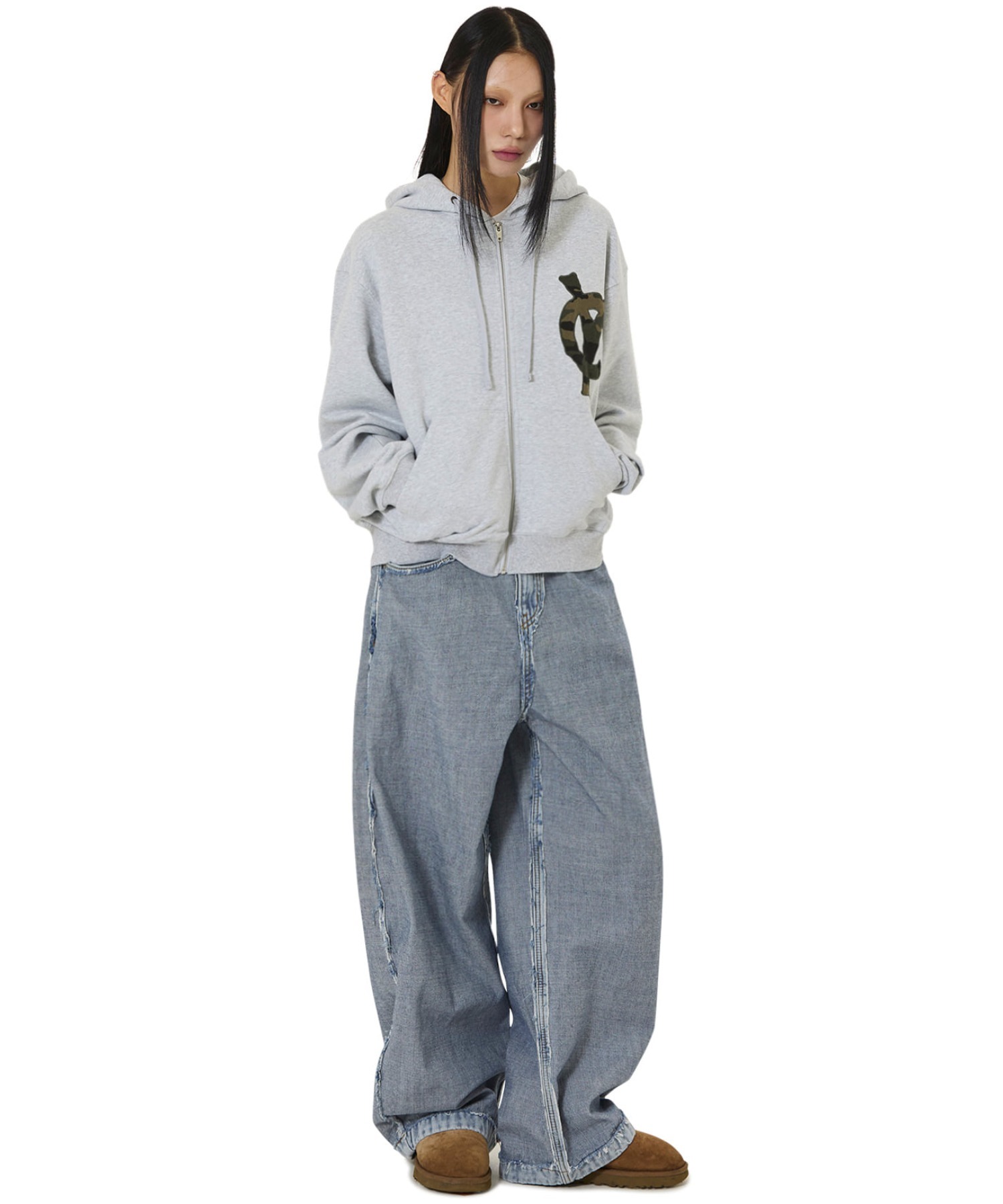 OY ロゴ ジップパーカー グレー 韓国ストリート フーディー OY/オーワイ』LOGO PATCH HOODIE ZIP UP/ロゴパッチジップアップ