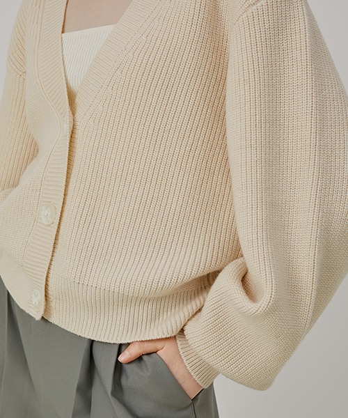 Fano Studios】Loose V-neck ridge knitted cardigan FQ21S100 