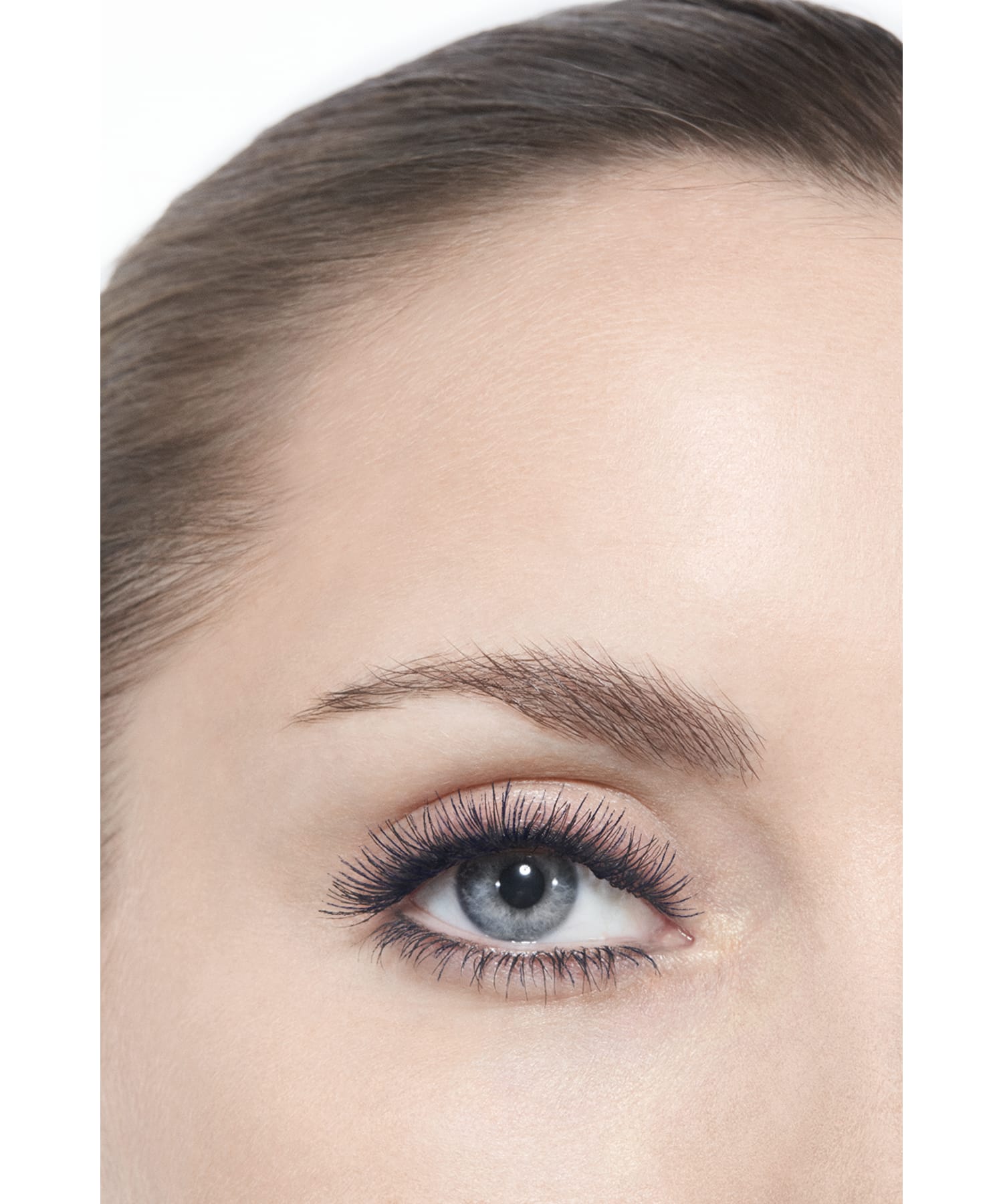 ヌワール アリュール オールインワン マスカラ（ヴォリューム・長さ