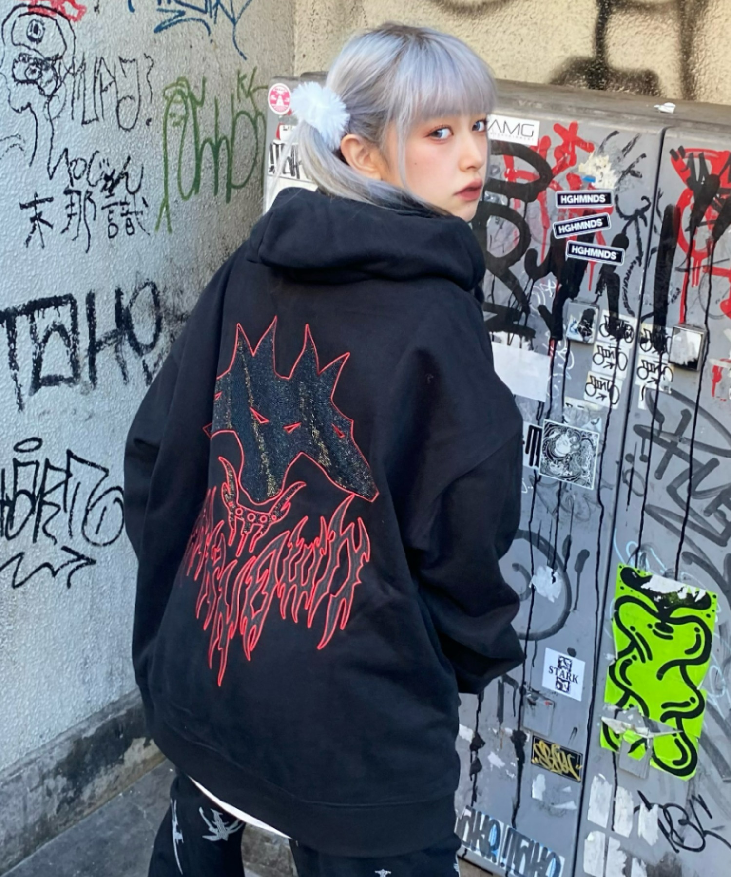 UNKNOWN LONDONA'GEM 9 アンノウン HOODIE LONDON フーディー ライン