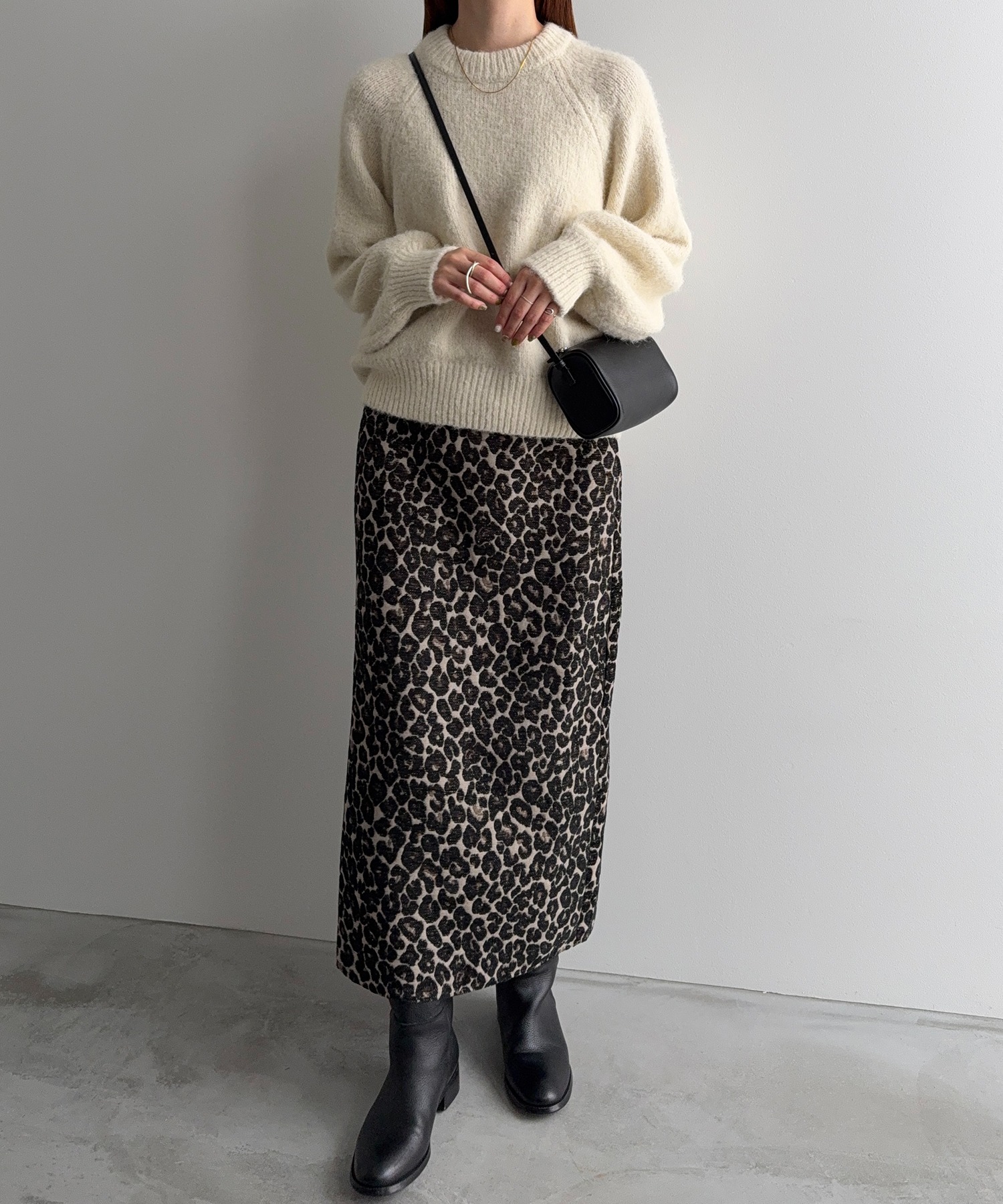 model：H166　着用サイズ：M