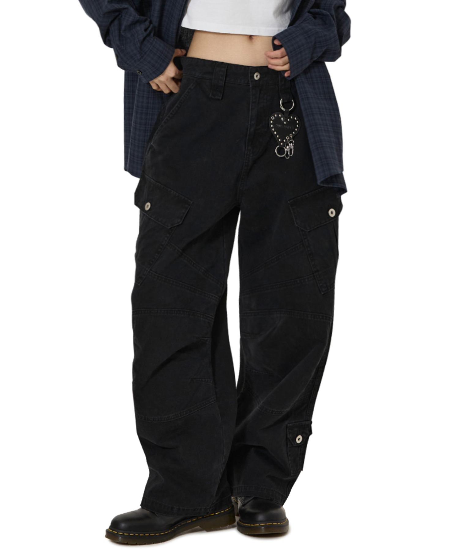 OY/オーワイ』WASHED PANEL CARGO PANTS/ウォッシュドパネルカーゴ