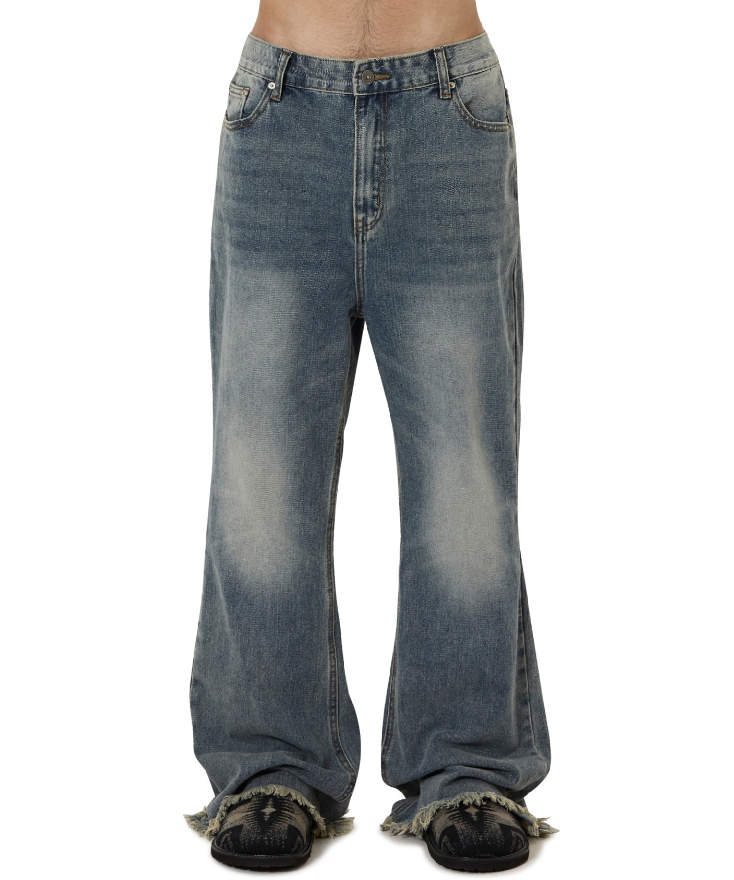 OY/オーワイ』RAW HEM FLARE PANTS/ロウヘムフレアパンツ OY│A