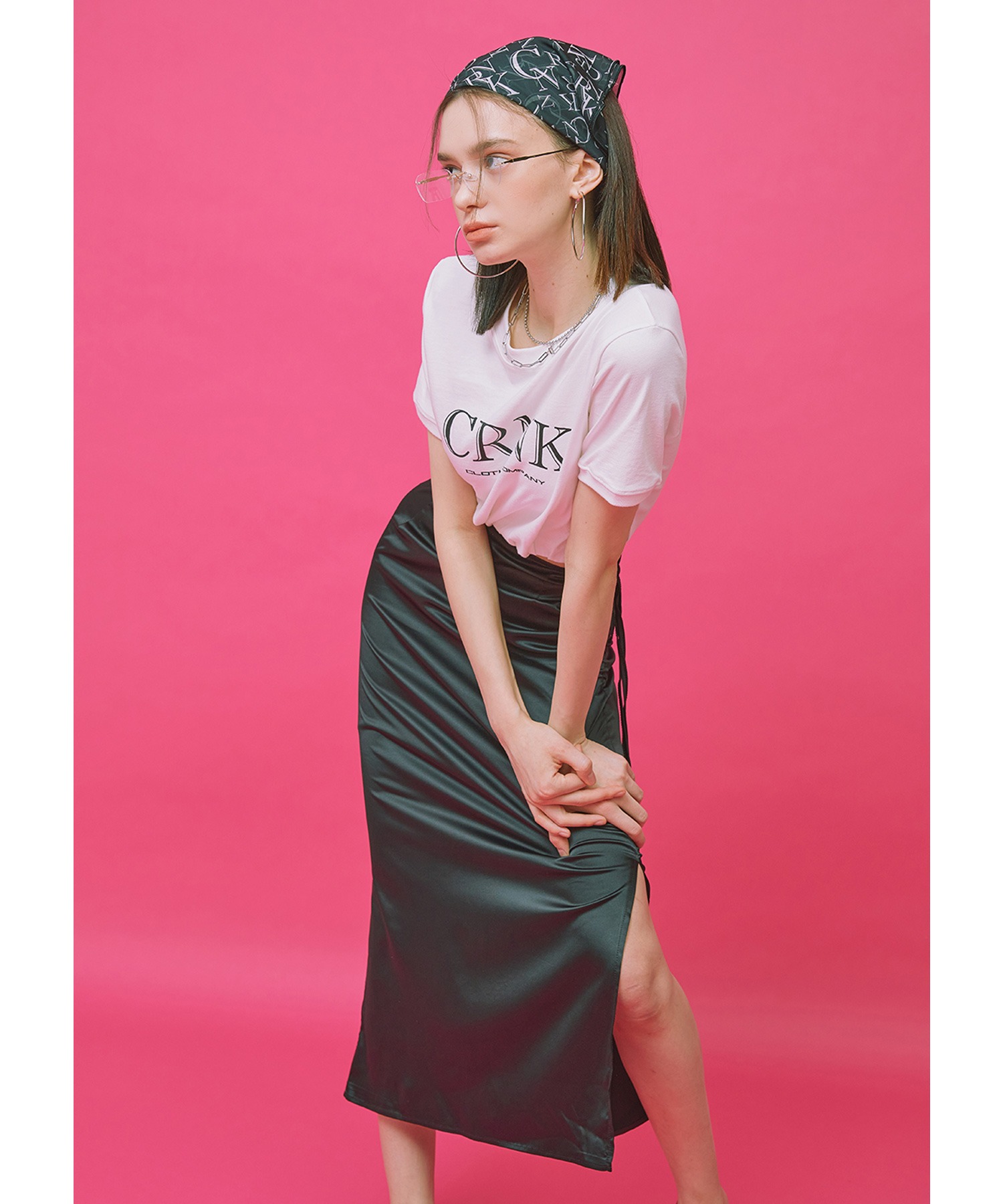 CRANK/クランク』BAND LOGO CROP T/ロゴプリントクロップド丈