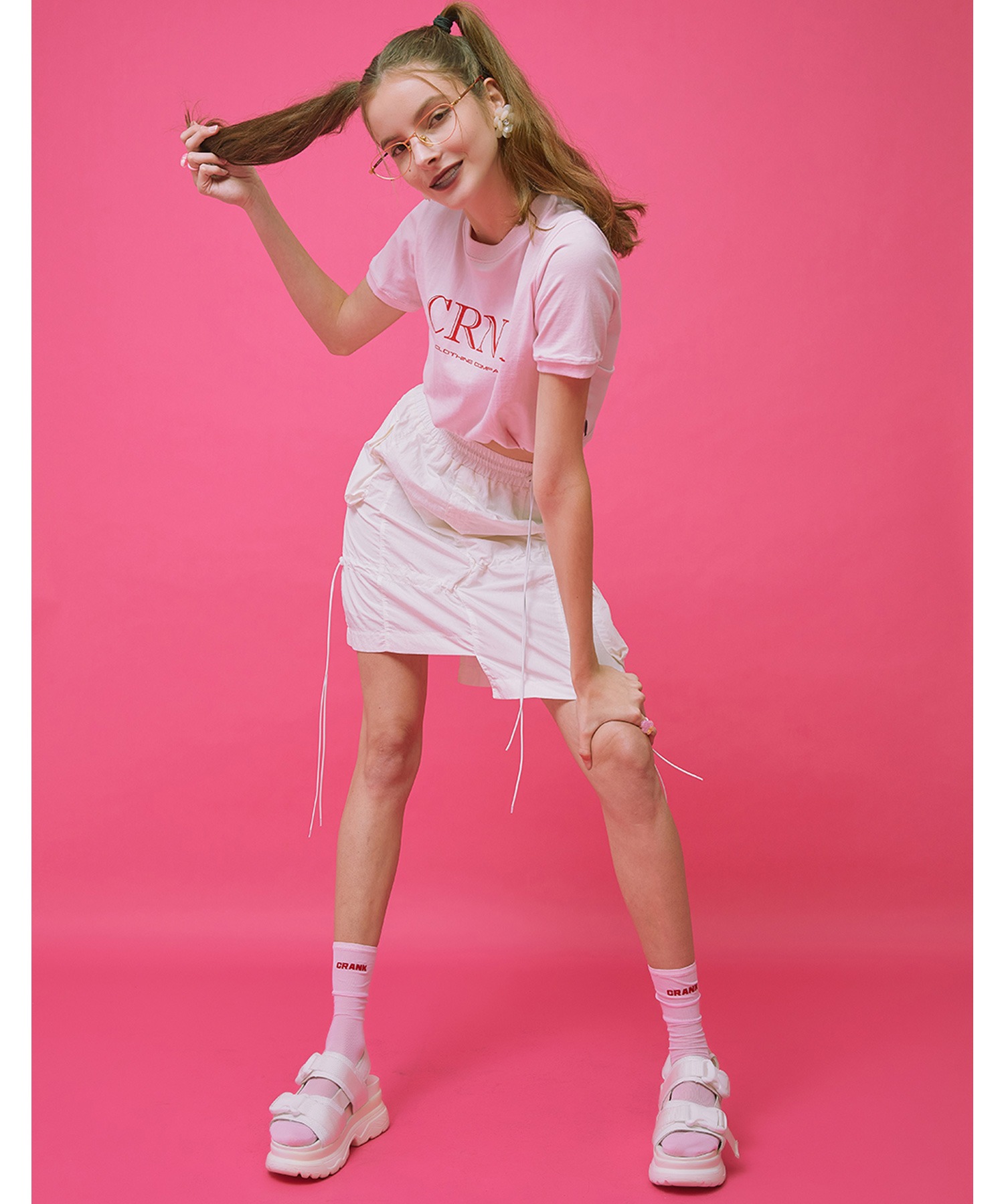 CRANK/クランク』BAND LOGO CROP T/ロゴプリントクロップド丈 半袖T