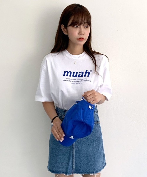 A'GEM/9 × .kom『muah muah/ムーアムーア』 GRAPHIC STANDARD T-SHIRT