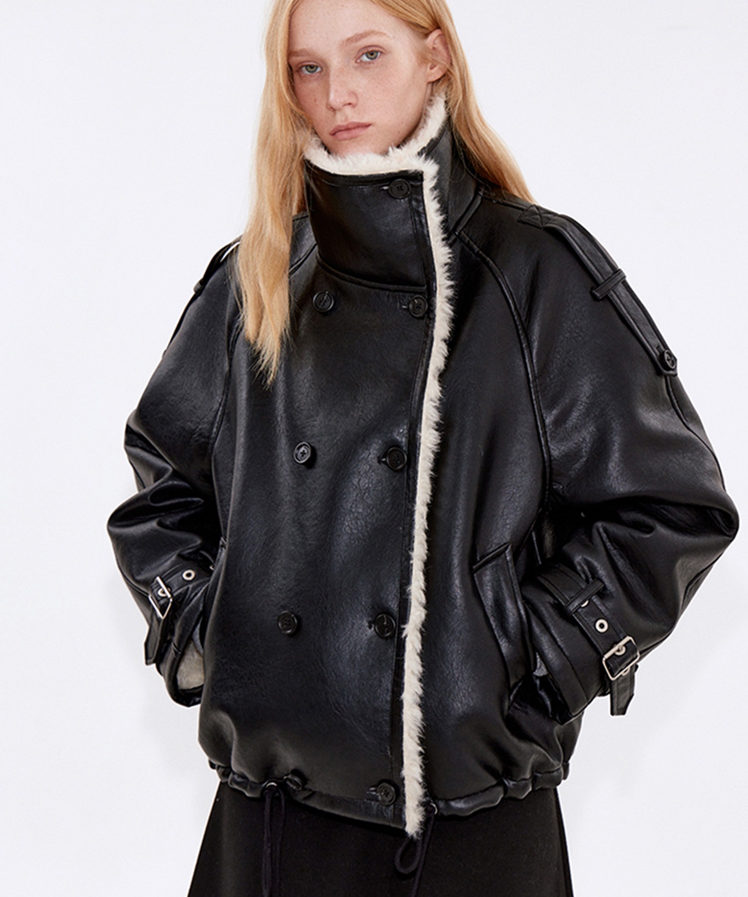 ファーカラー ダブルブレスト ブラックフェイクレザージャケット