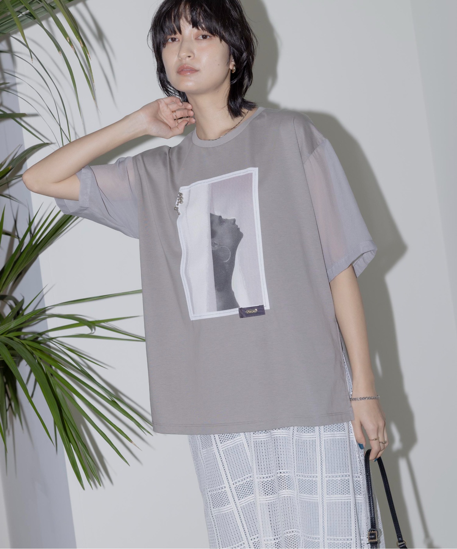 モノクロフォトptシアー袖Tシャツ Eimee Law│Eimee Law