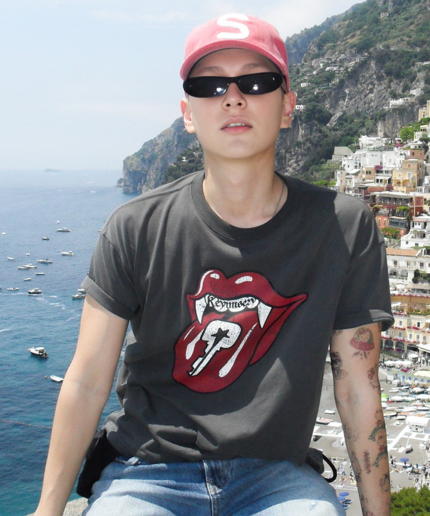 A'GEM/9 × .kom 『KEYMISERY/キーミザリー』Big Mouse Key Crop T