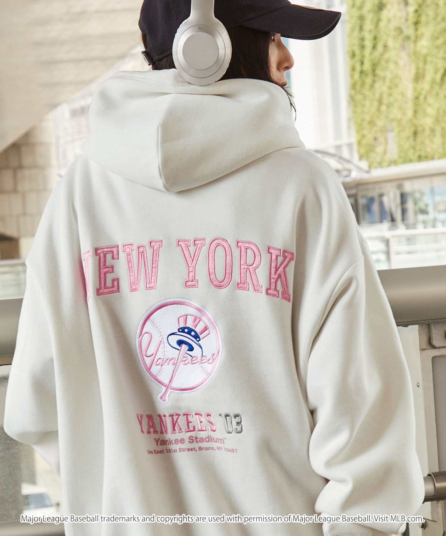 PEARLY GATES 裏起毛 刺繍パーカー プルオーバー サイズ5 L PEARLY GATES 裏起毛 刺繍パーカー プルオーバー サイズ5 L