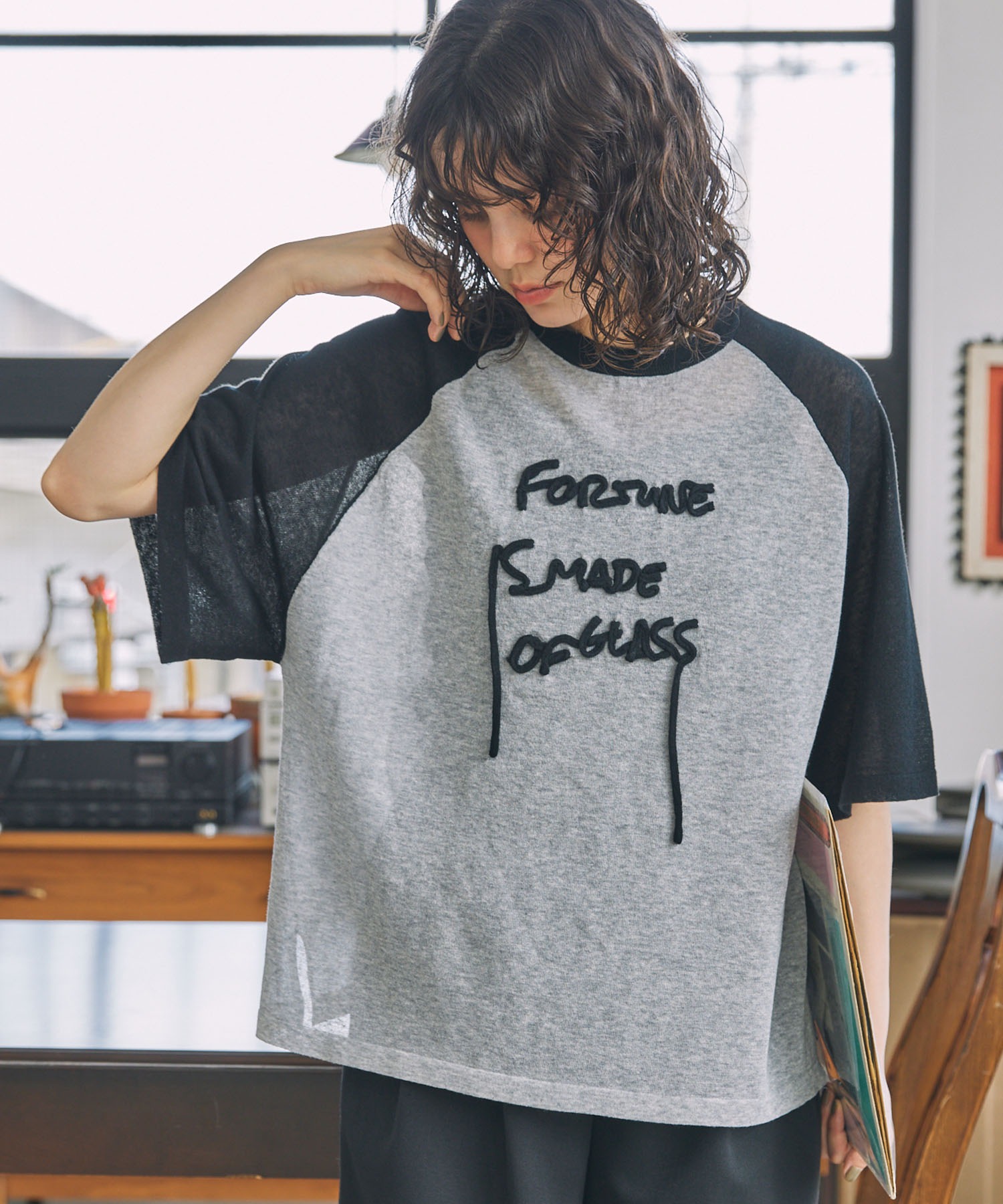 コード刺繍 メッセージロゴ サマーニット ラグラン 半袖Tシャツ