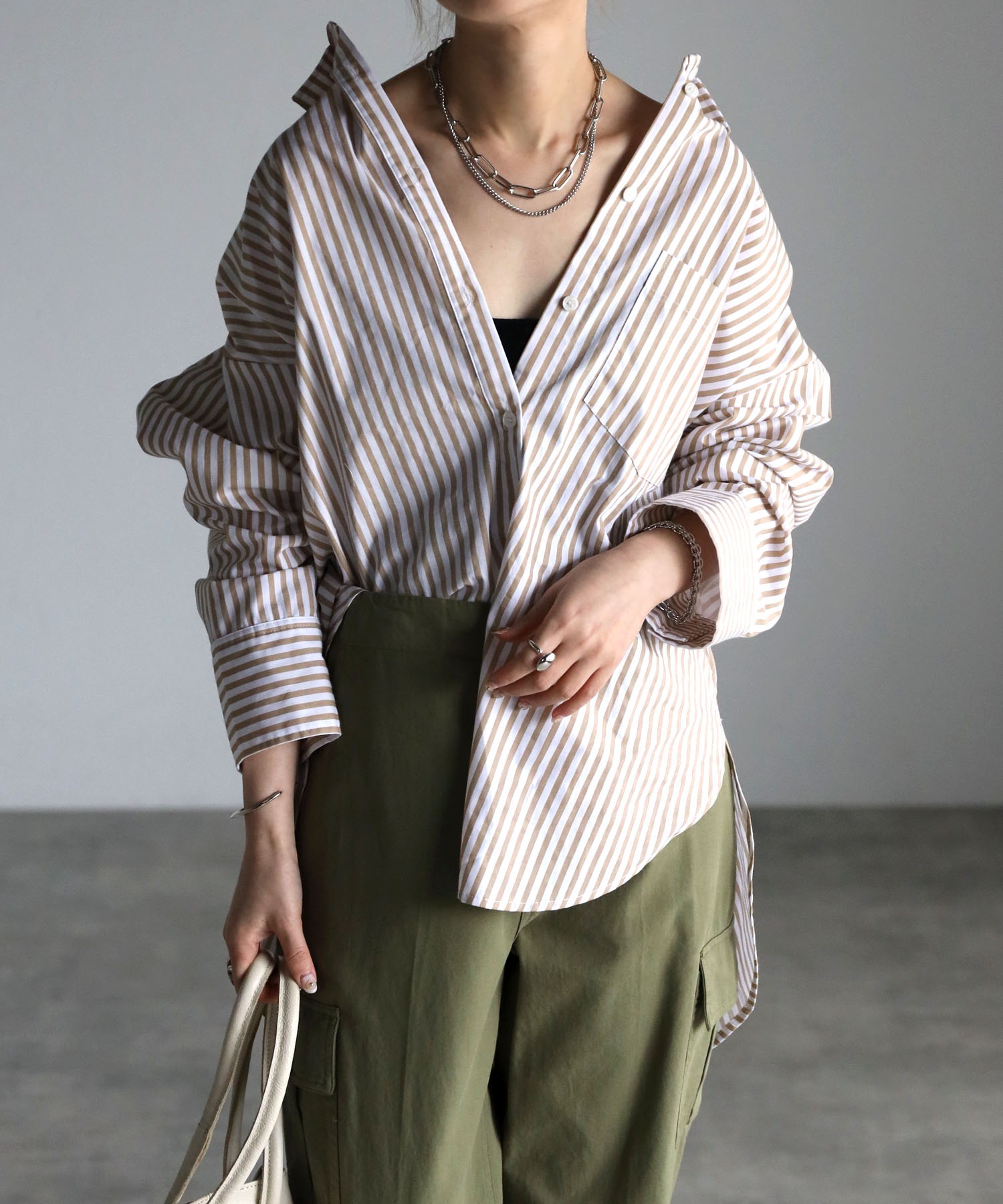 model：H158 着用サイズ：FREE